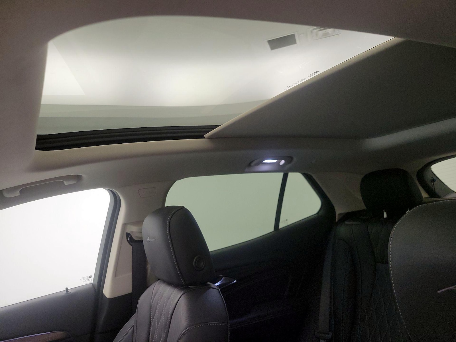 2022 Buick Envision Avenir - Photo 20