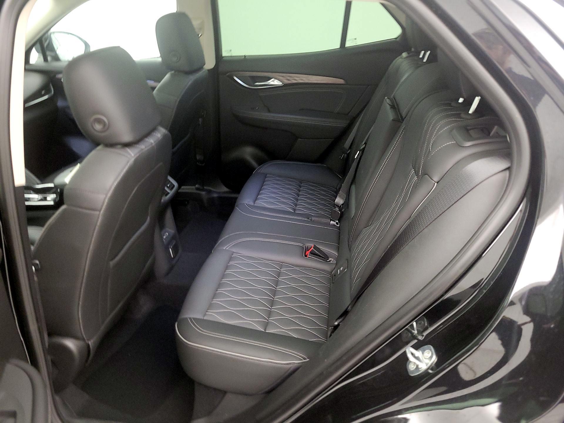 Thumbnail: 2022 Buick Envision - 20