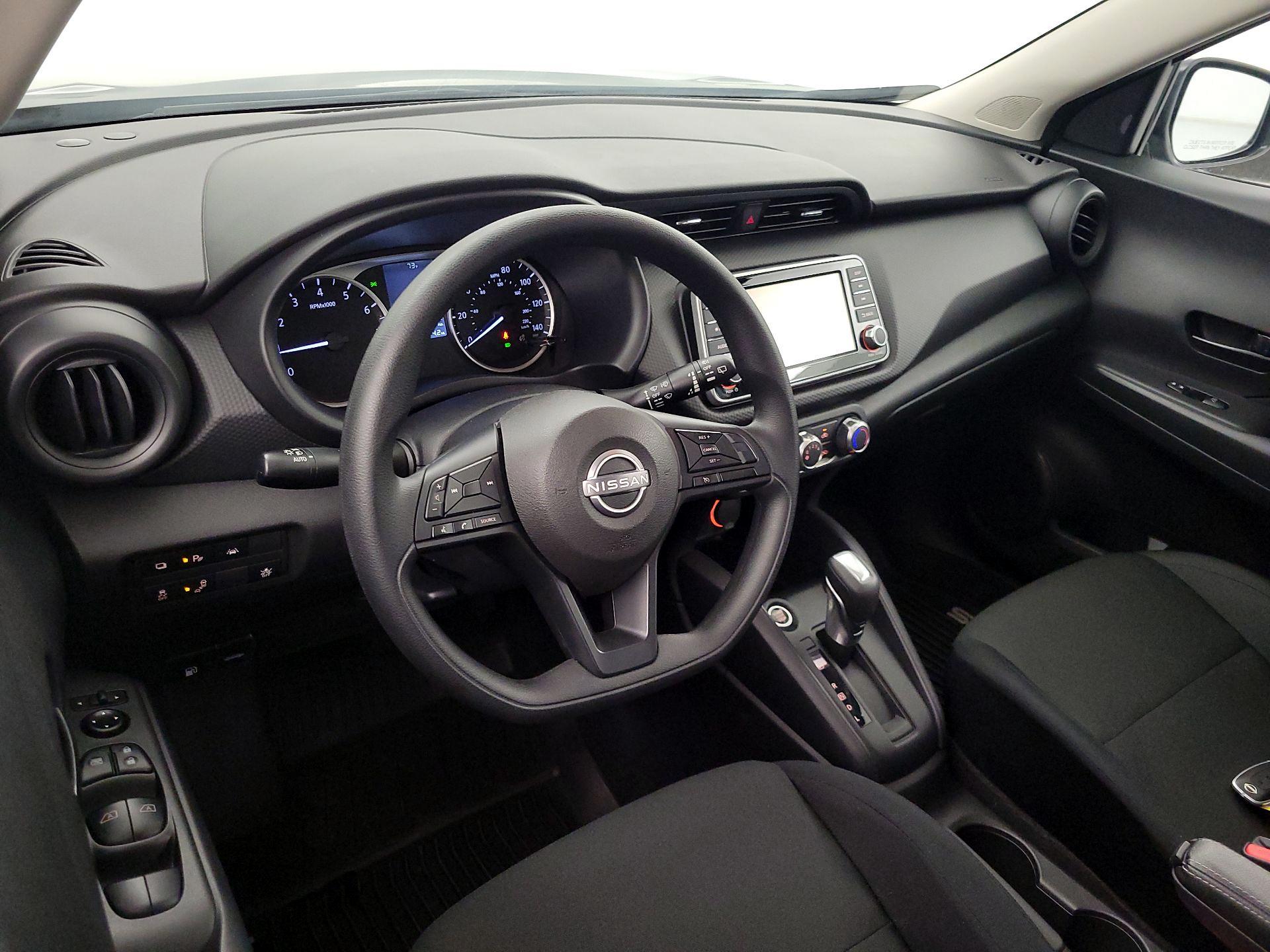 Thumbnail: 2025 Nissan Kicks - 9