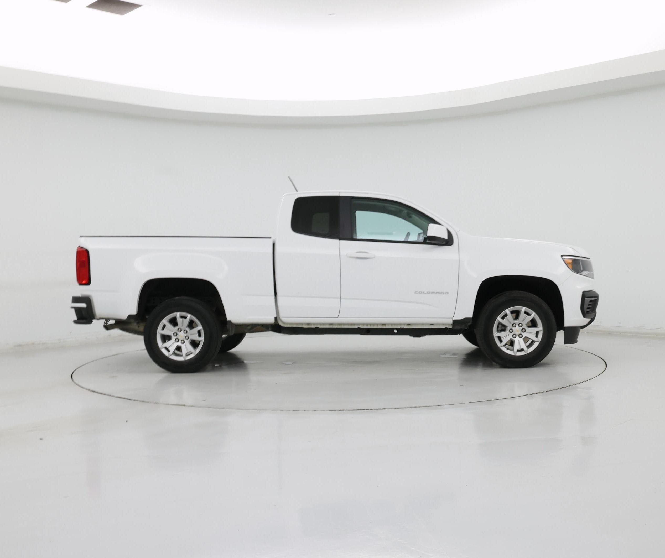 Thumbnail: 2022 Chevrolet Colorado - 7