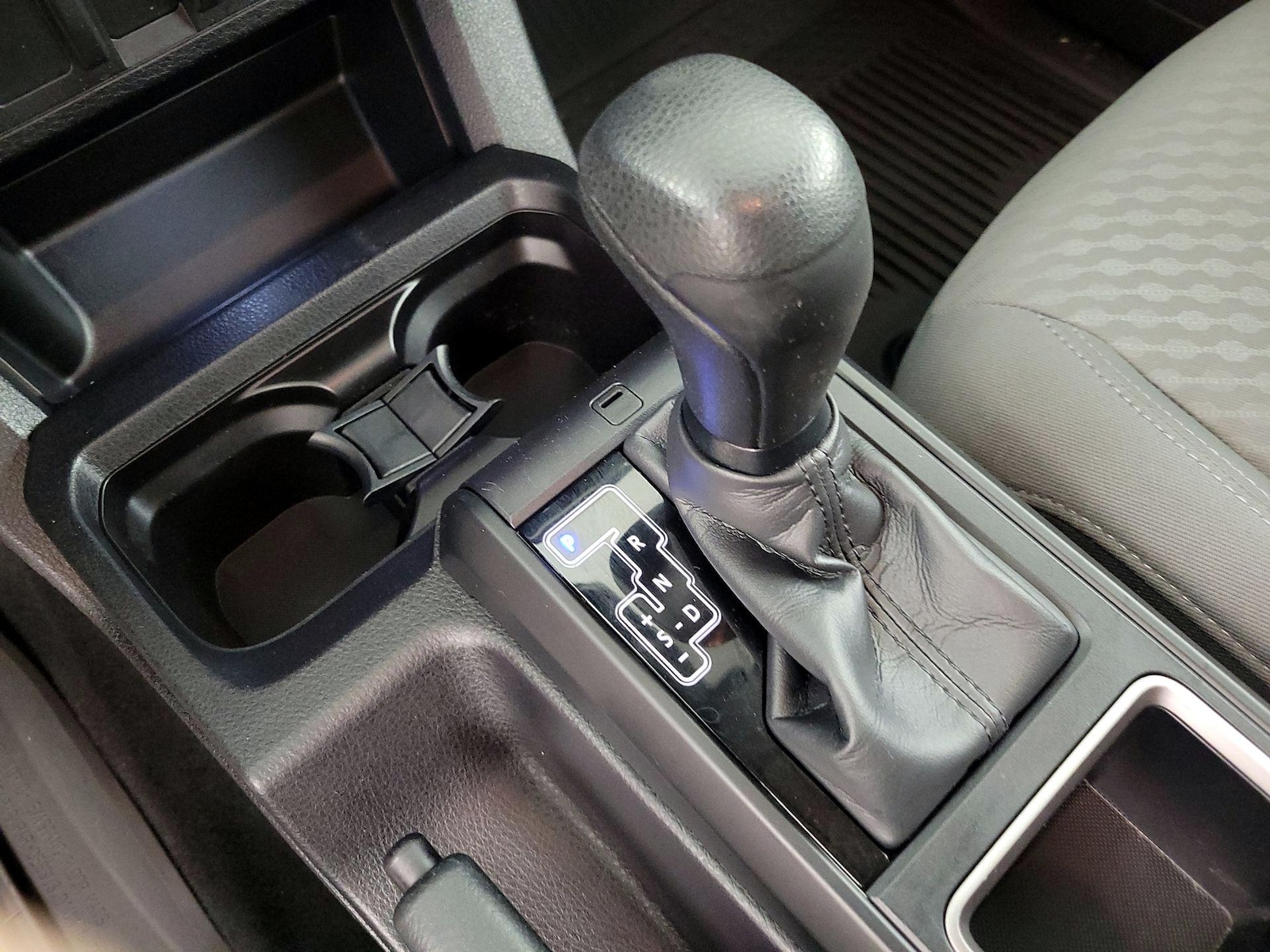2023 Toyota Tacoma SR - Photo 15