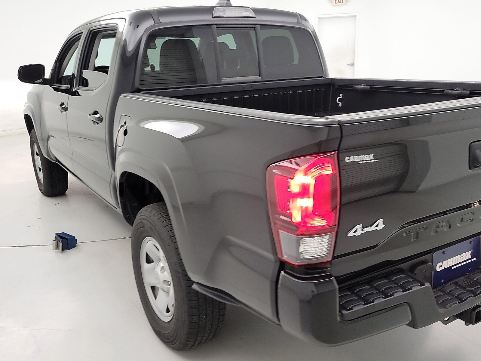 2023 Toyota Tacoma SR - Photo 7