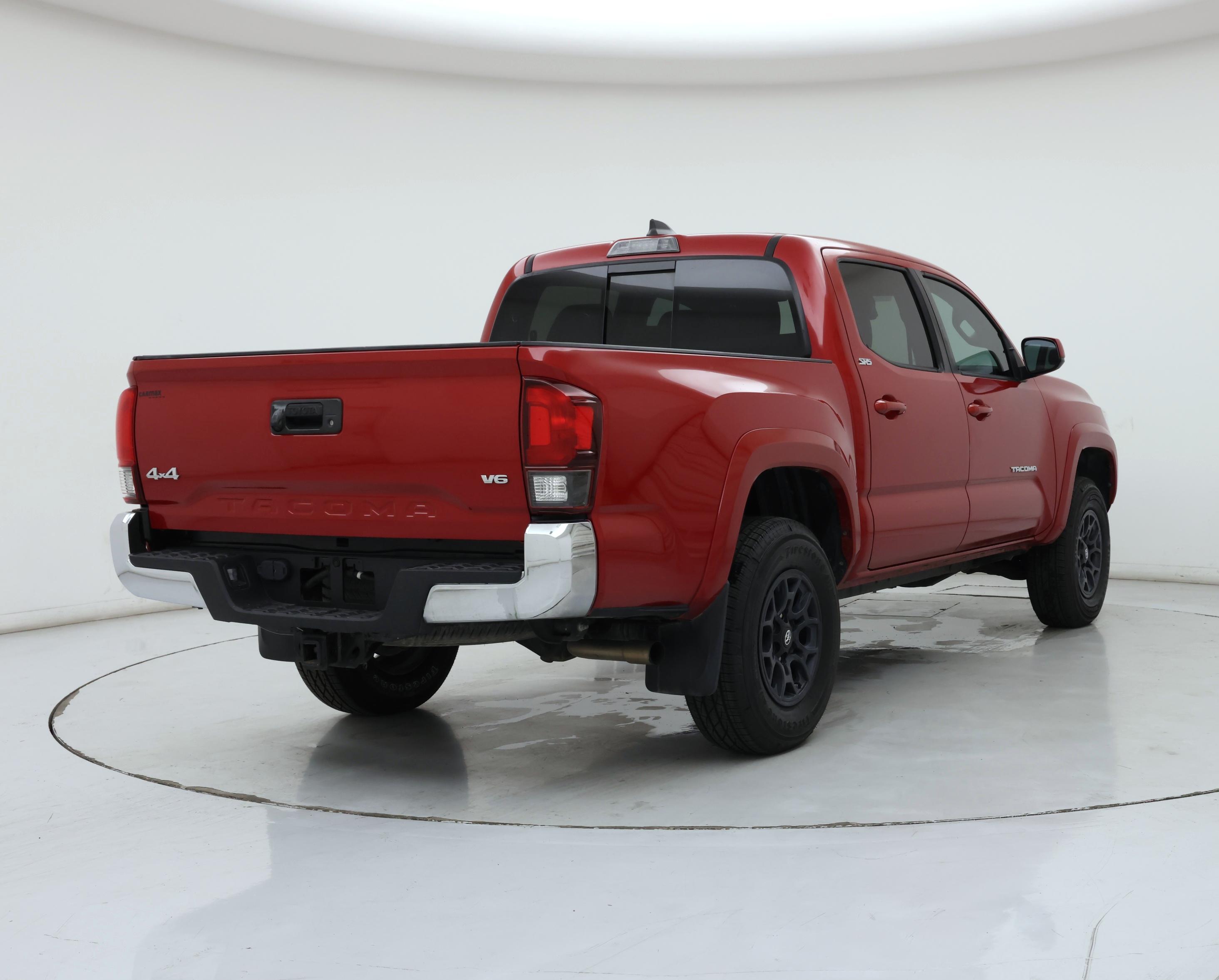 Thumbnail: 2021 Toyota Tacoma - 8