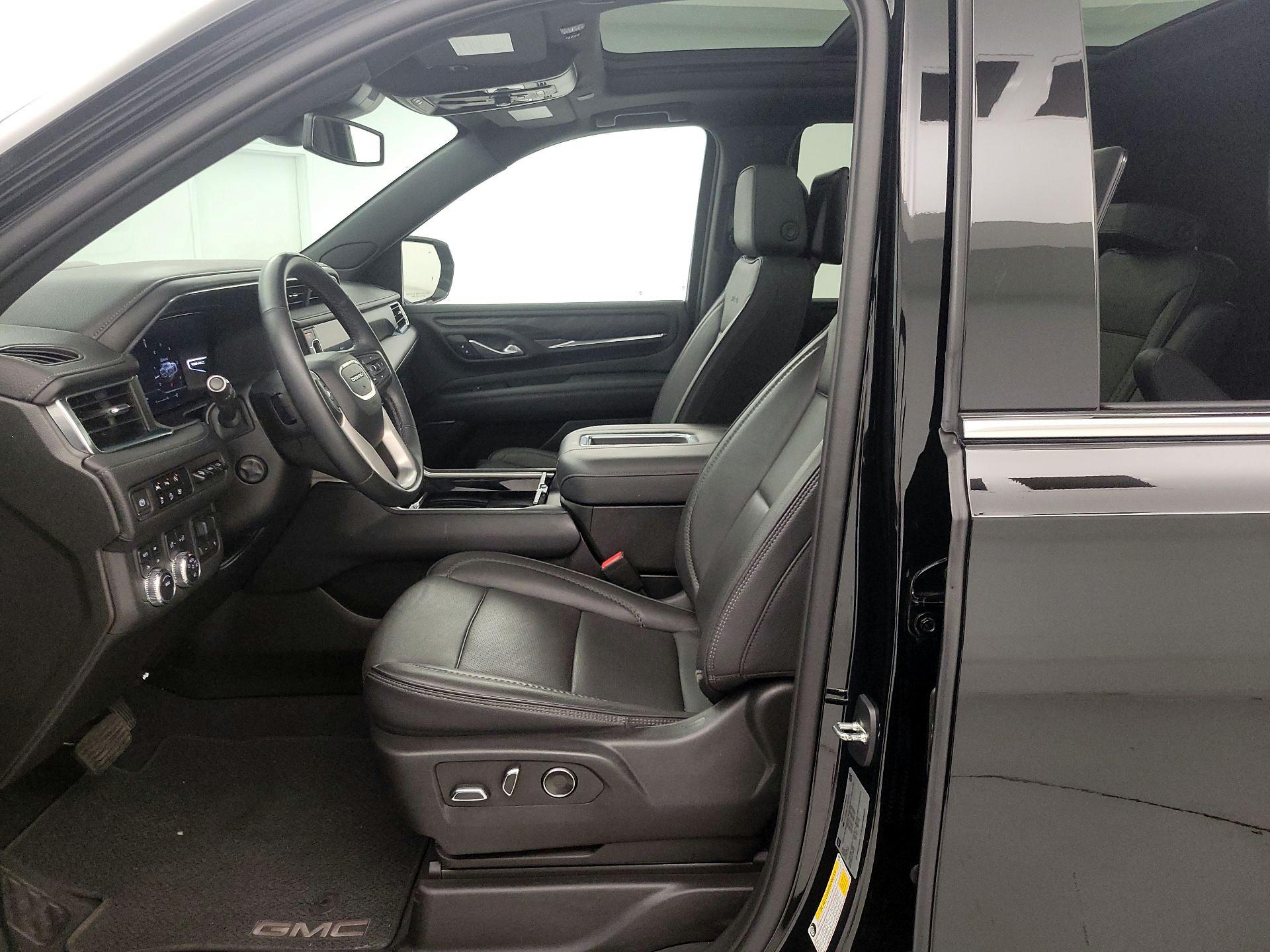 Thumbnail: 2023 GMC Yukon - 11