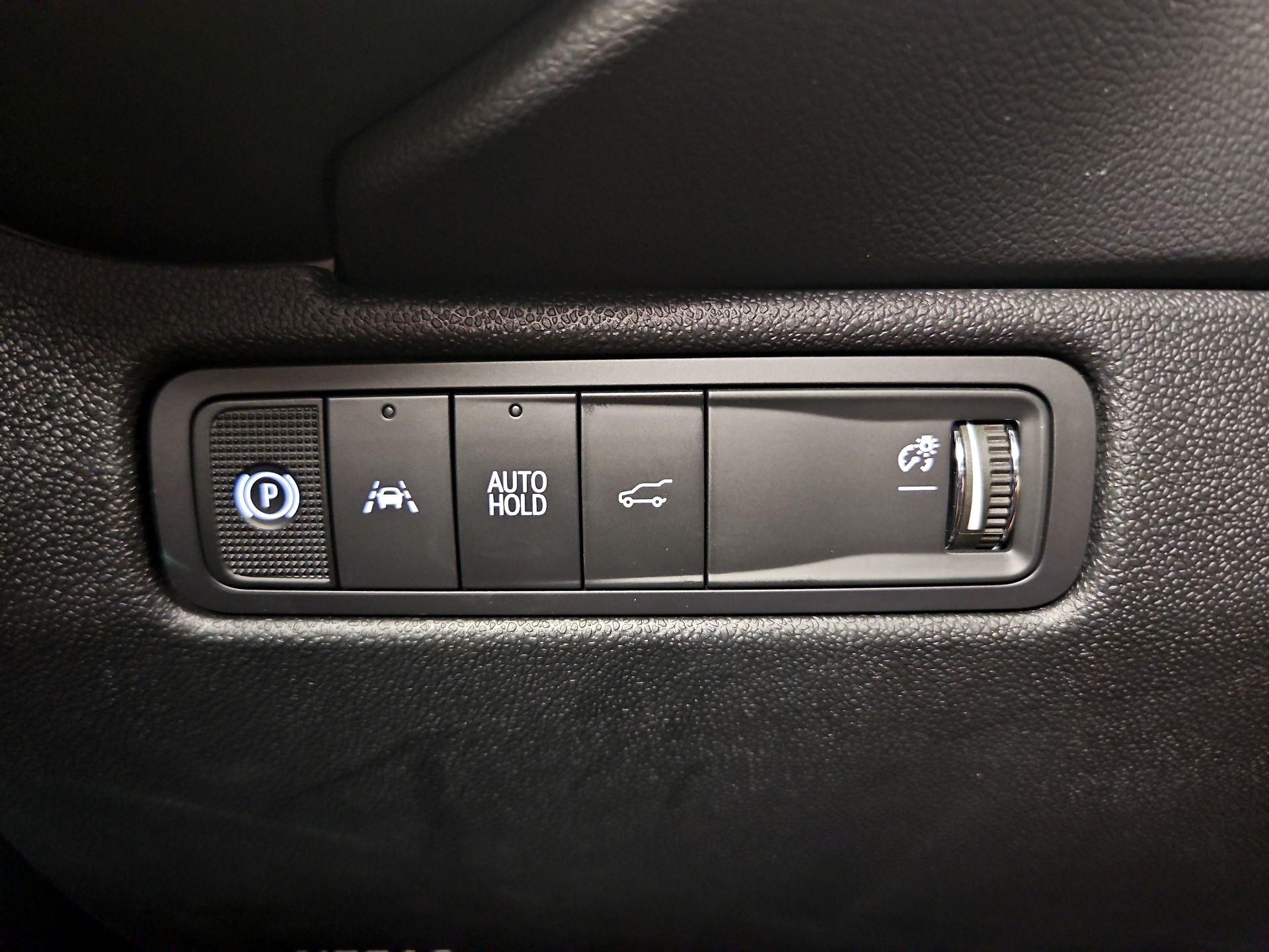 Thumbnail: 2025 Chevrolet Equinox - 13