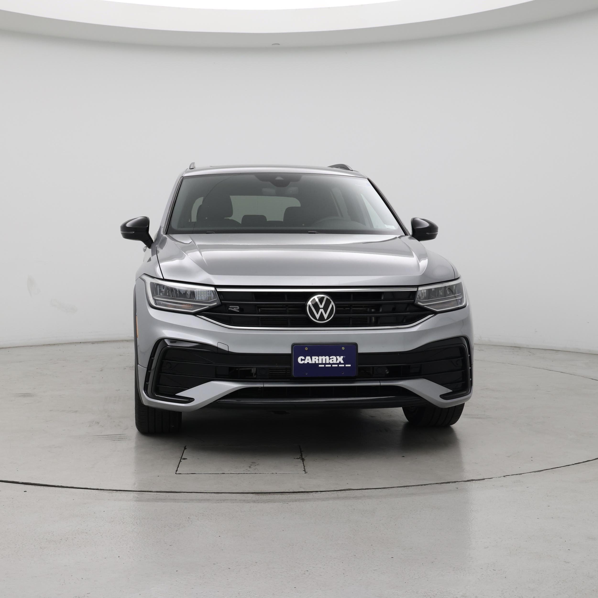 Thumbnail: 2023 Volkswagen Tiguan - 5