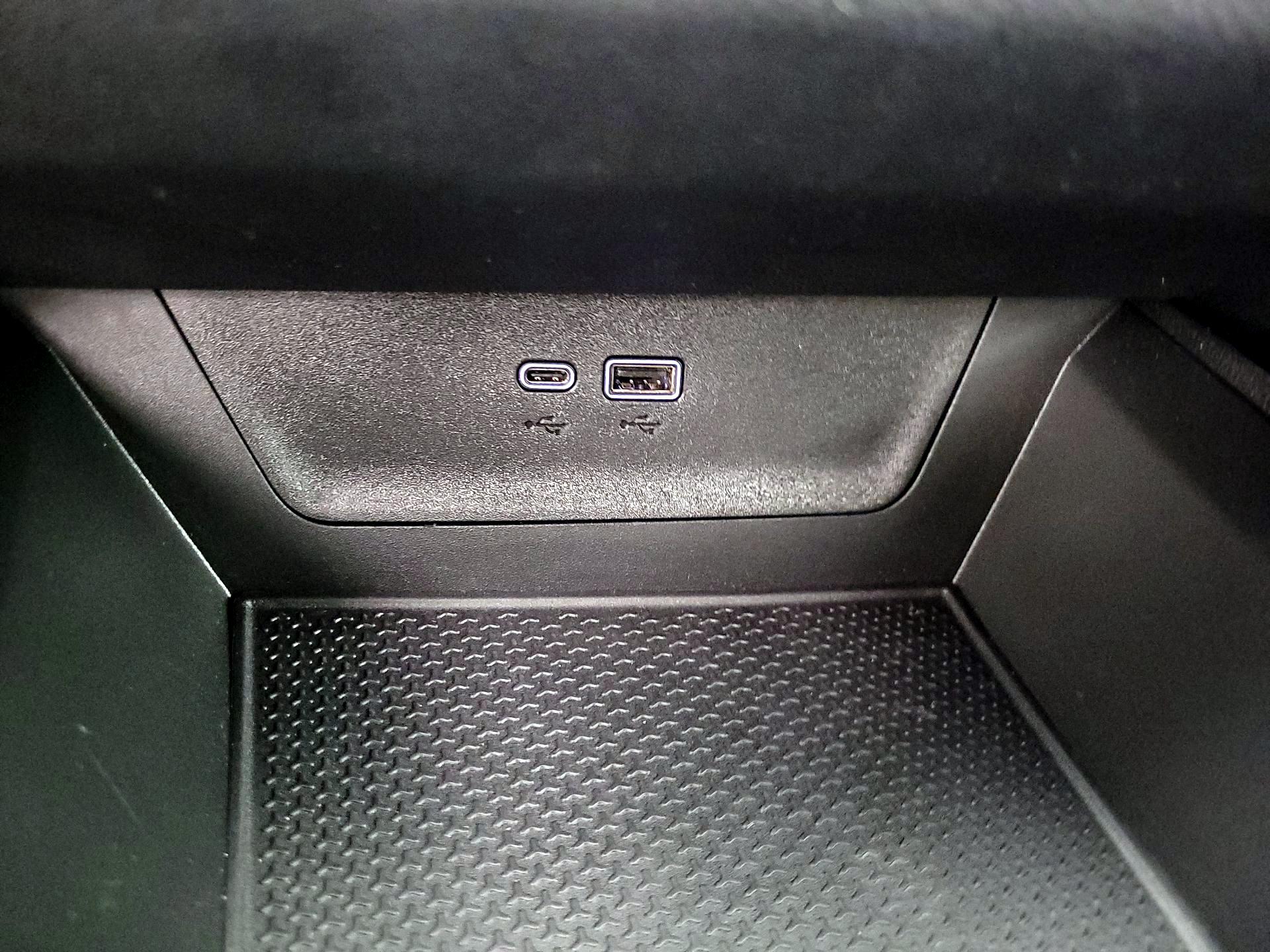 Thumbnail: 2026 Chevrolet Equinox - 19