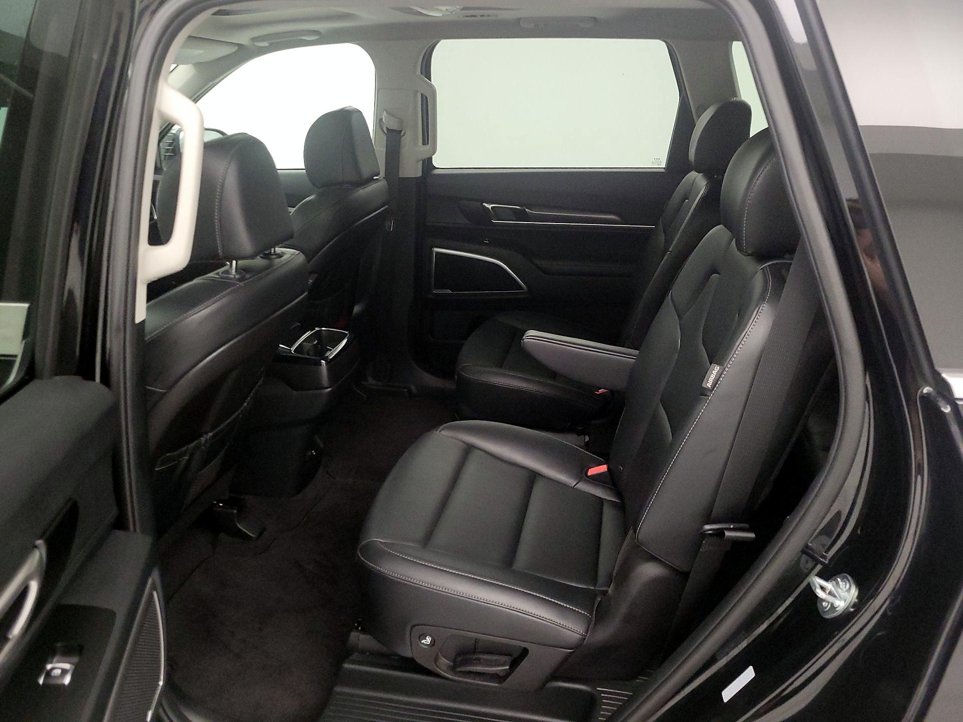 Thumbnail: 2024 Kia Telluride - 20