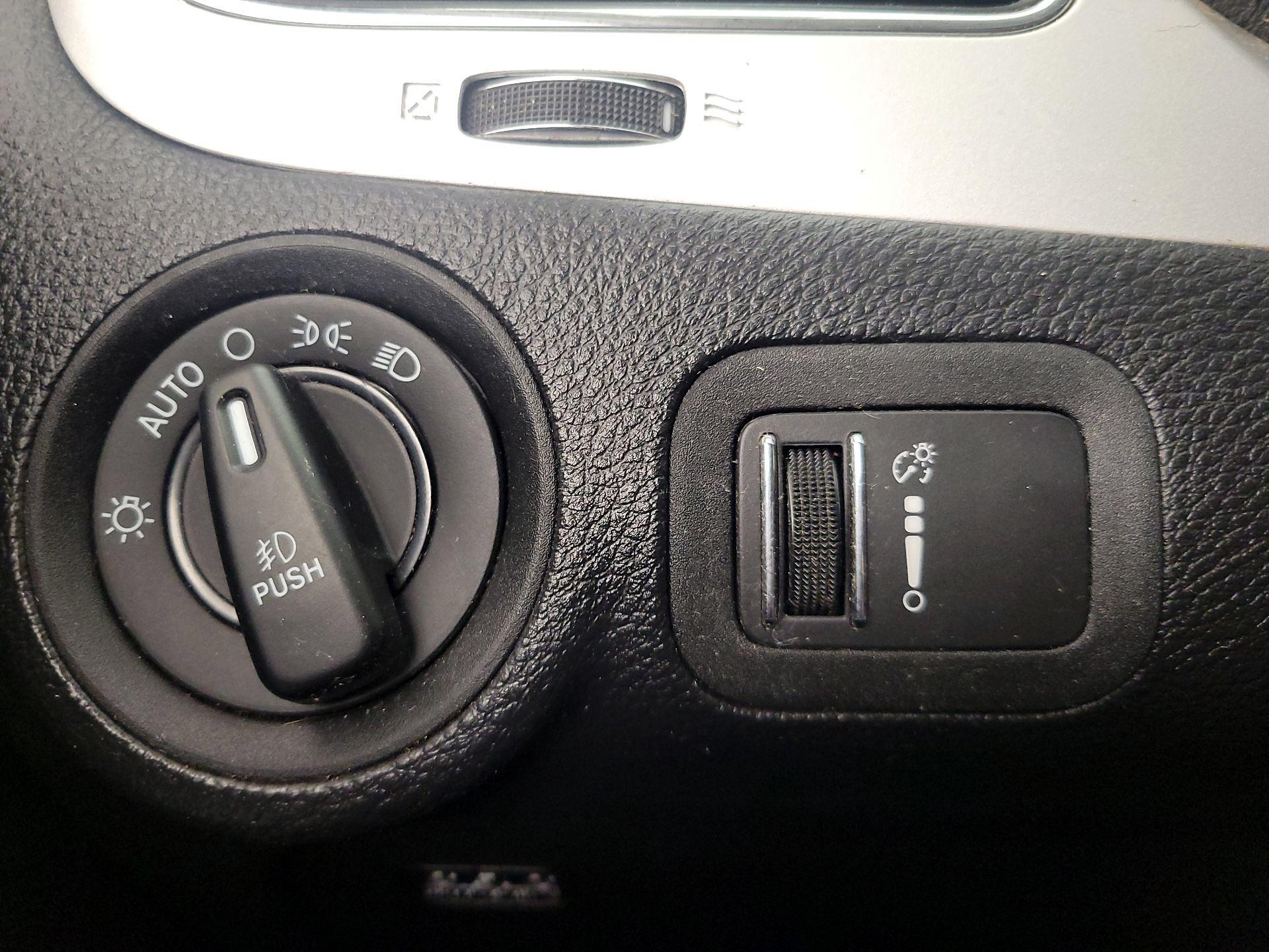 Thumbnail: 2019 Dodge Journey - 13