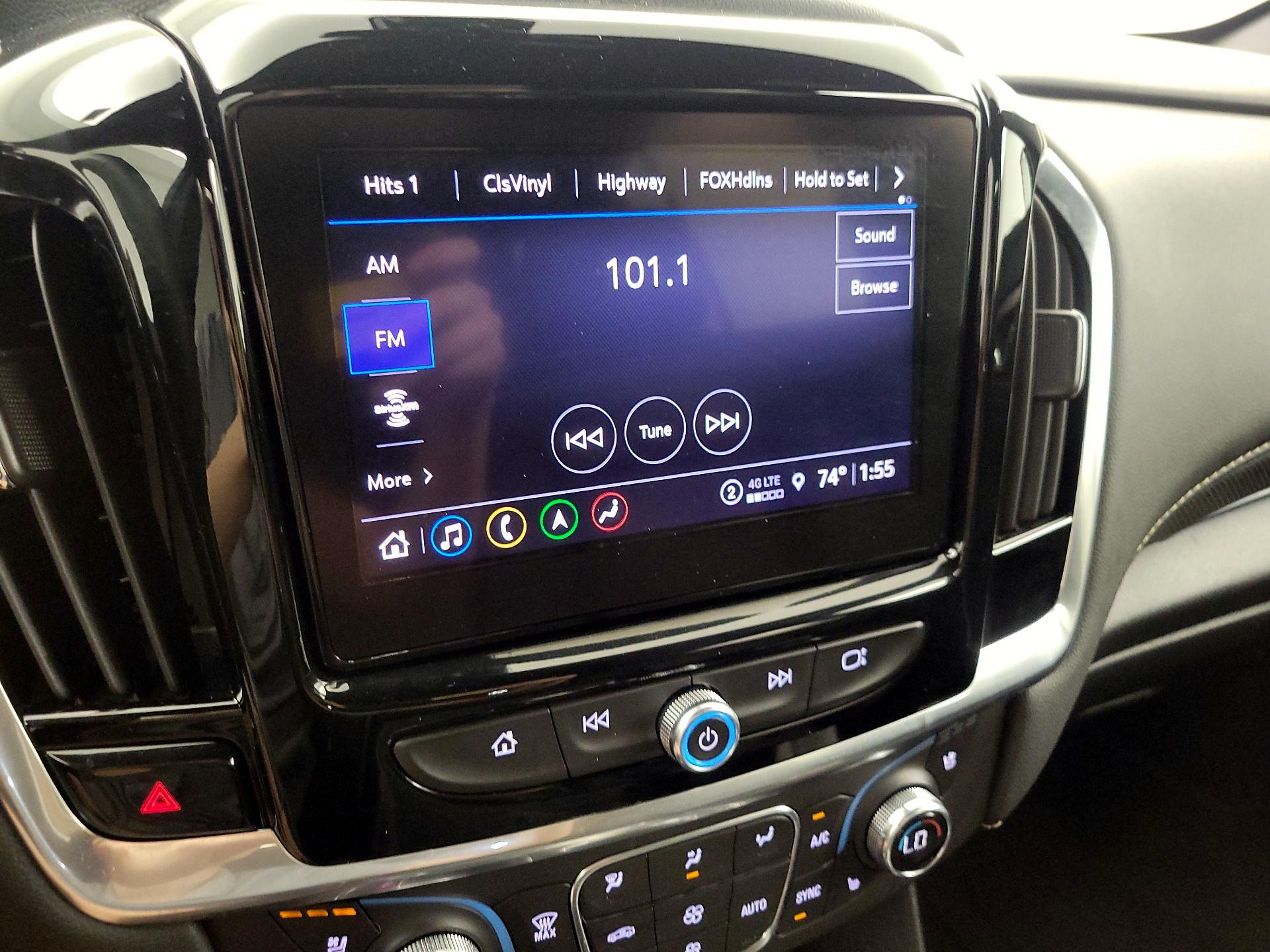 Thumbnail: 2023 Chevrolet Traverse - 15