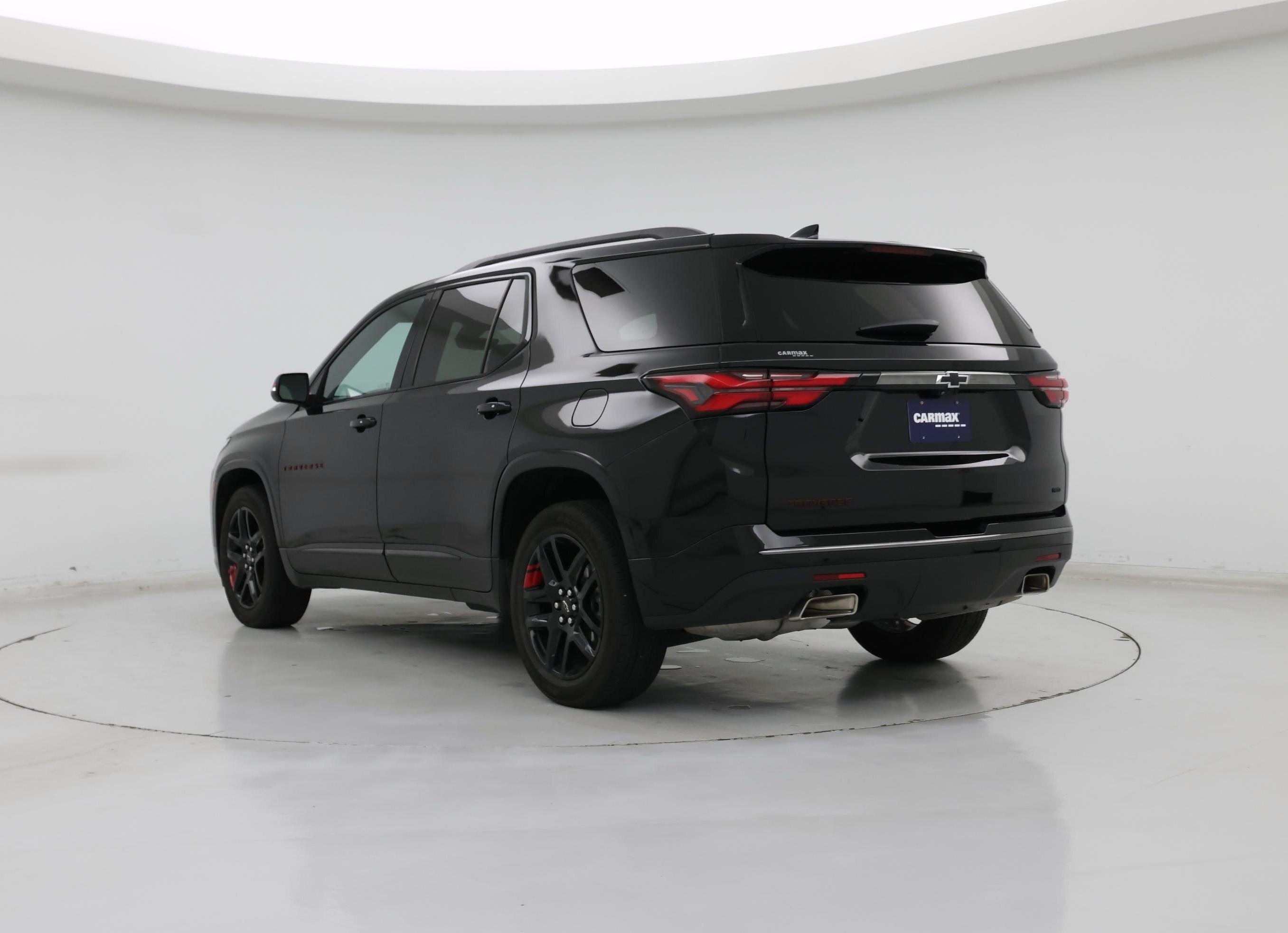 Thumbnail: 2023 Chevrolet Traverse - 2