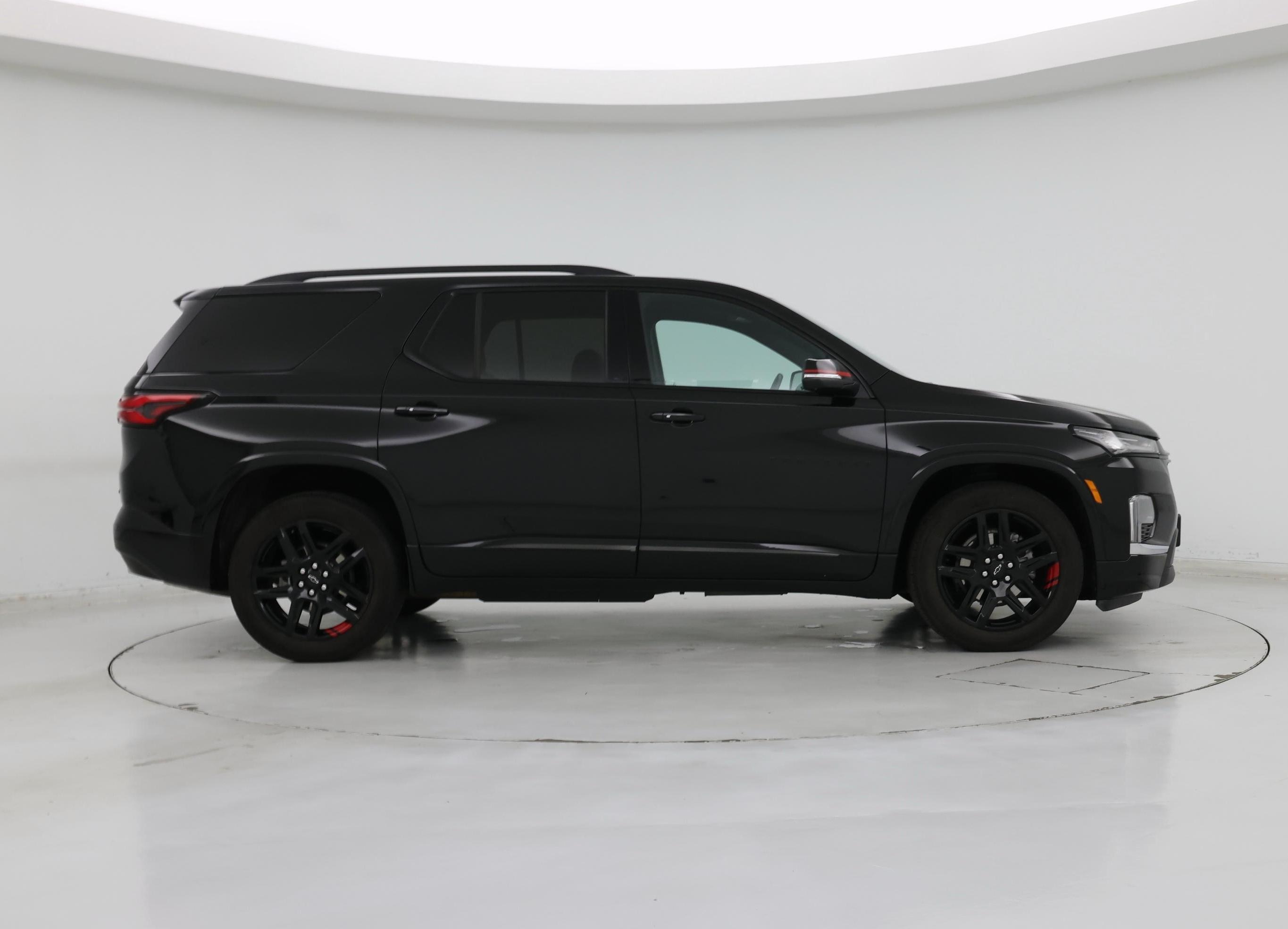 Thumbnail: 2023 Chevrolet Traverse - 7