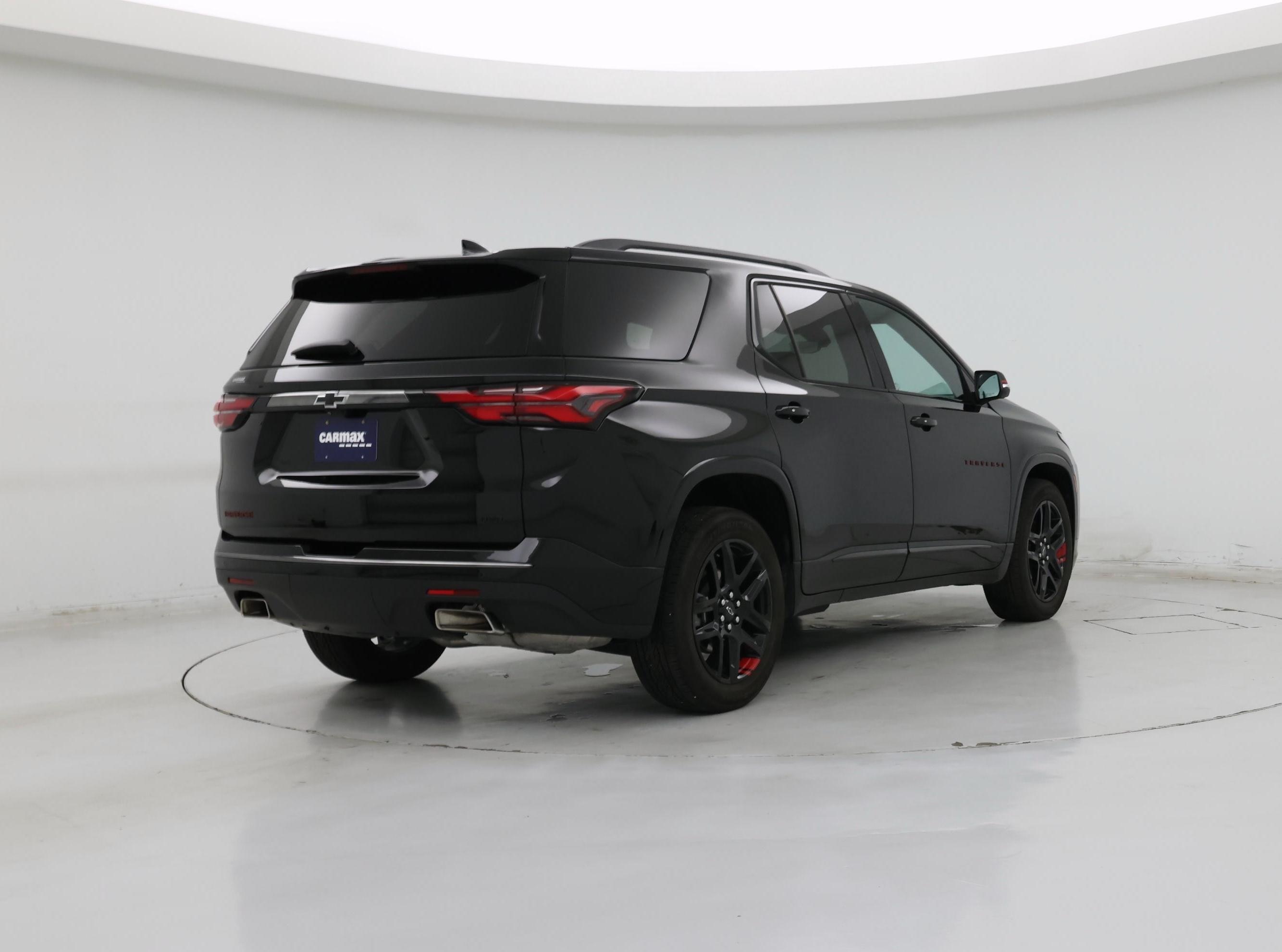 Thumbnail: 2023 Chevrolet Traverse - 8