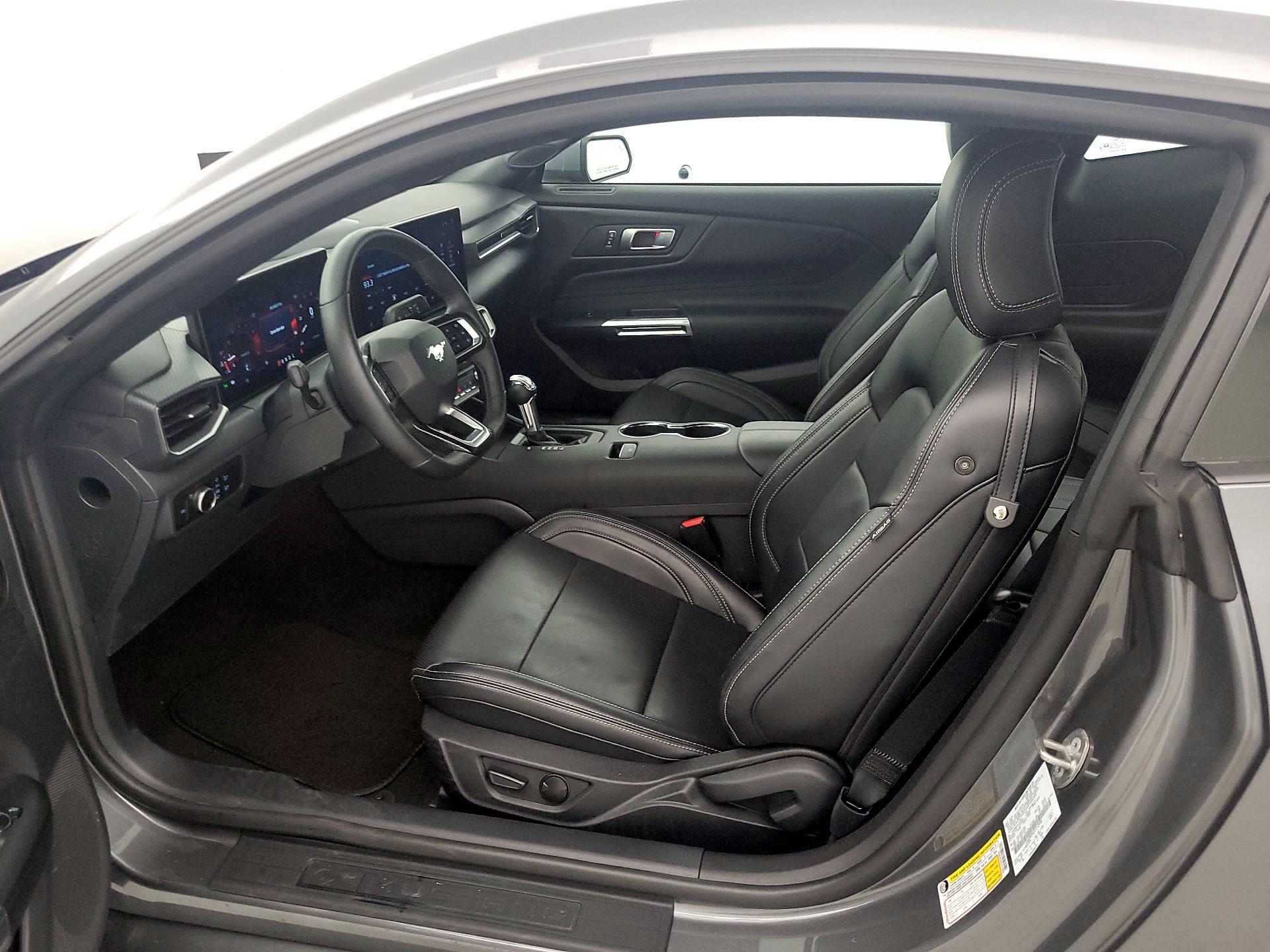 Thumbnail: 2026 Ford Mustang - 9