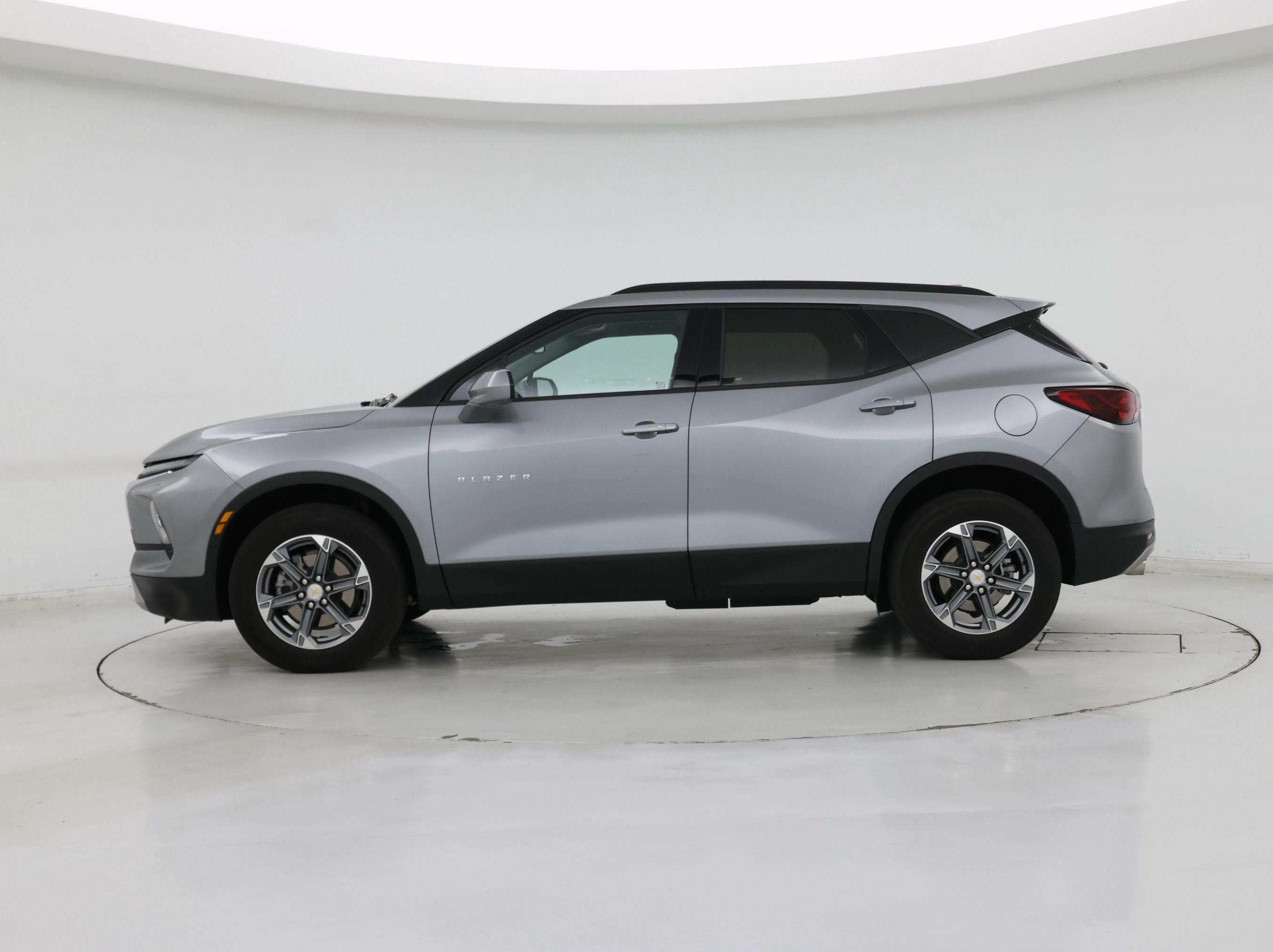 Thumbnail: 2024 Chevrolet Blazer - 3