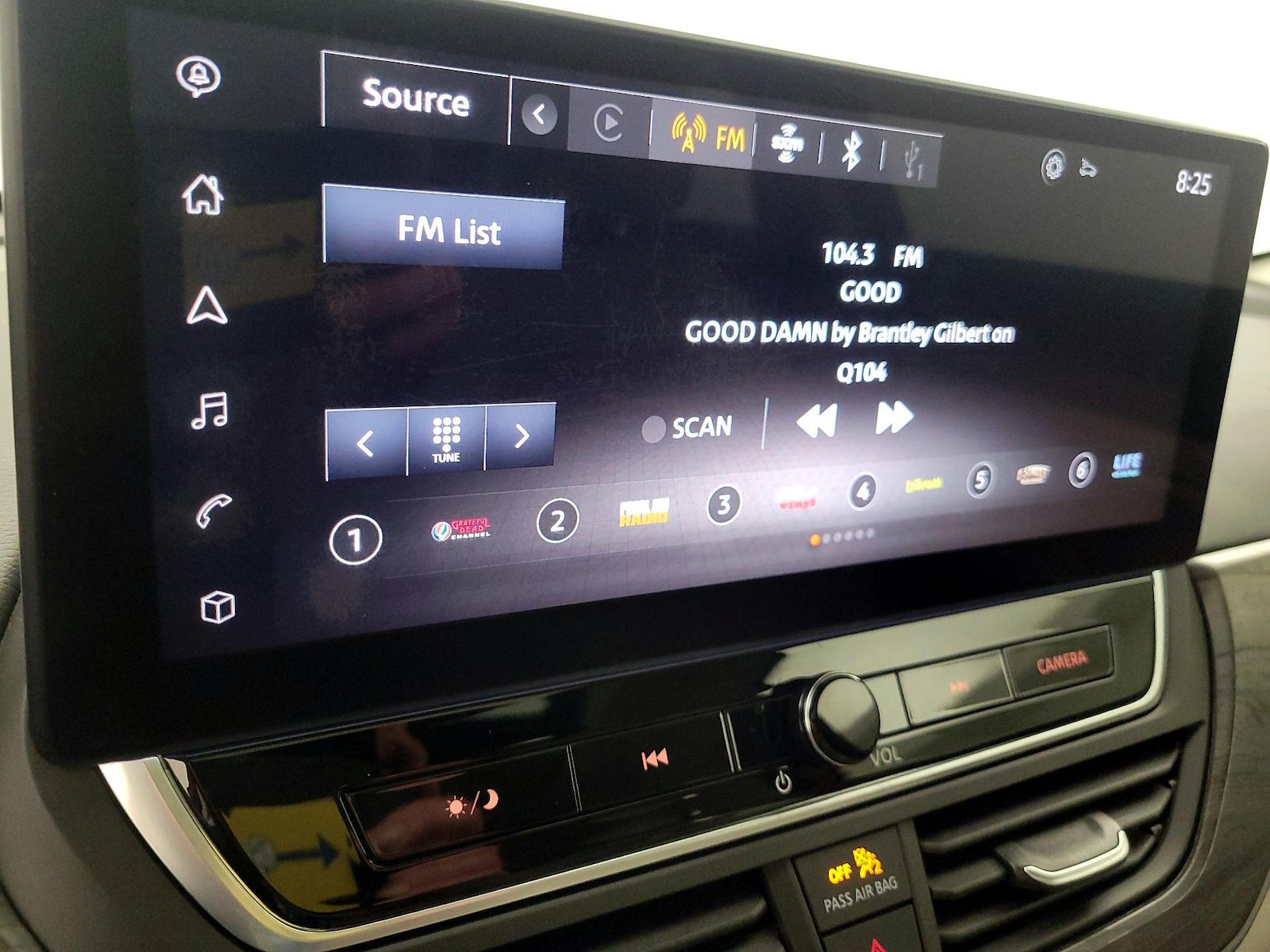 2024 Nissan Altima SV - Photo 17
