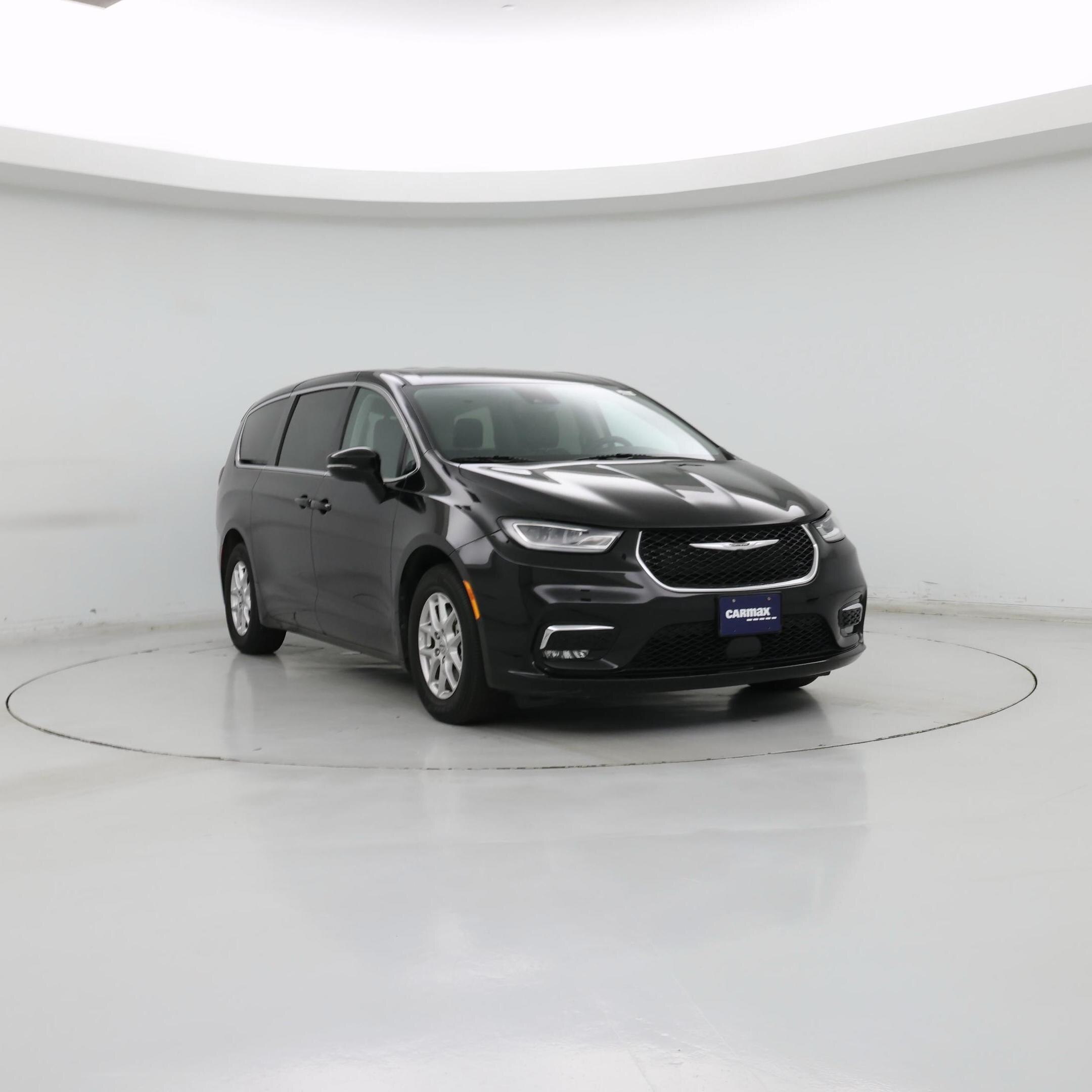 Black 2024 Chrysler Pacifica Minivan Front-Wheel Drive Automatic