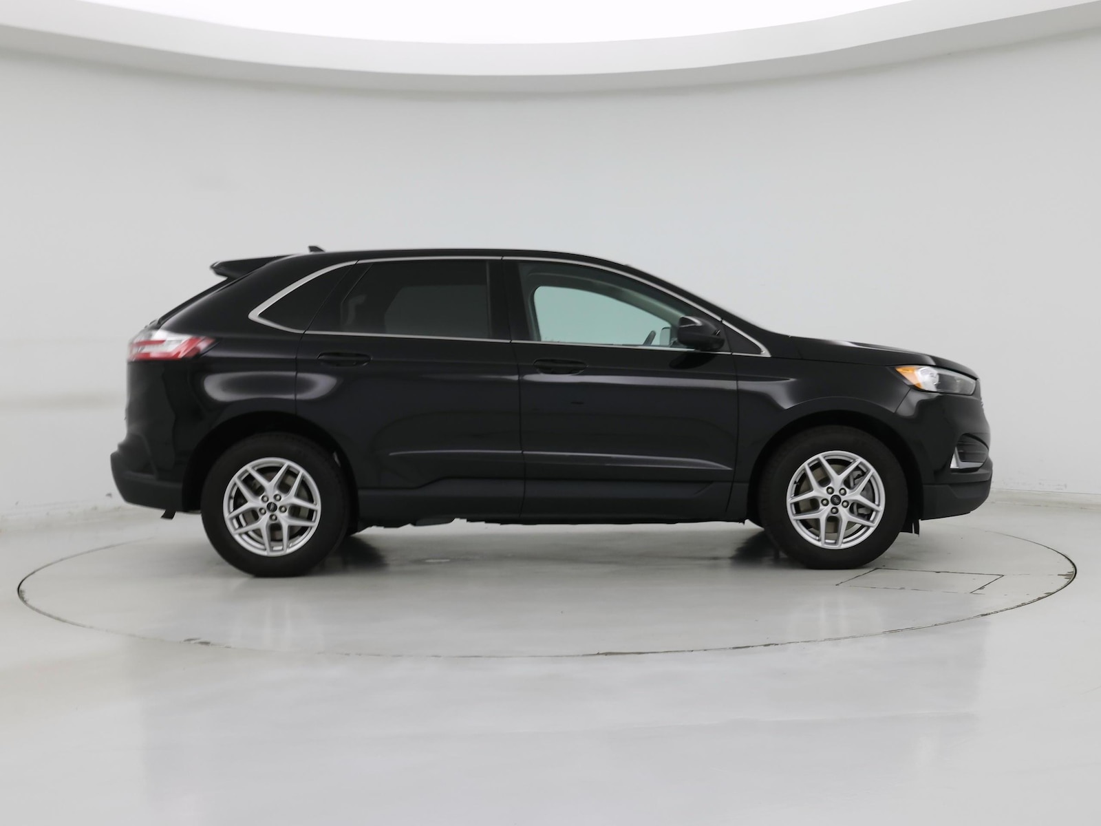 2024 Ford Edge SEL - Photo 8