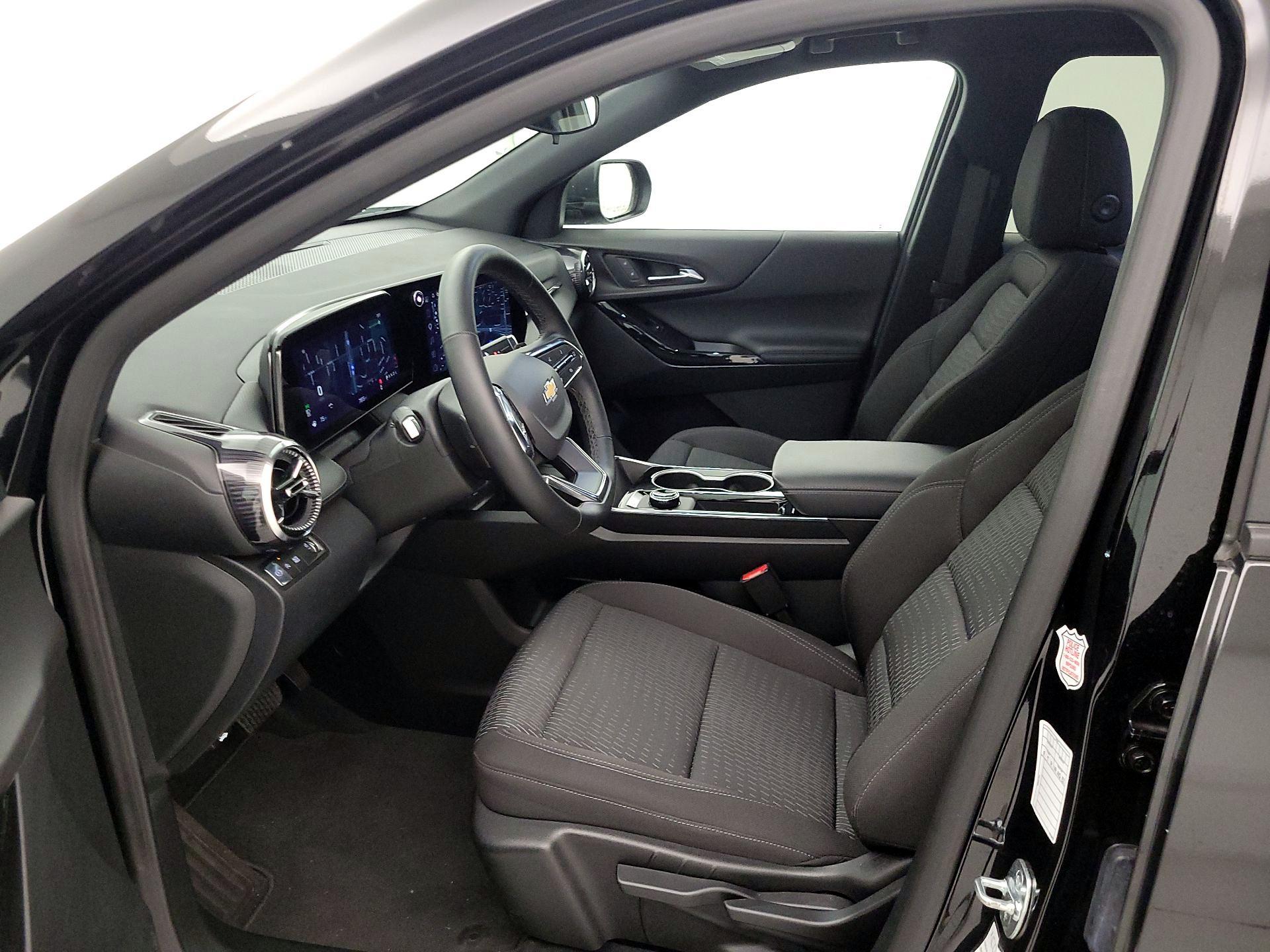 Thumbnail: 2026 Chevrolet Equinox - 9