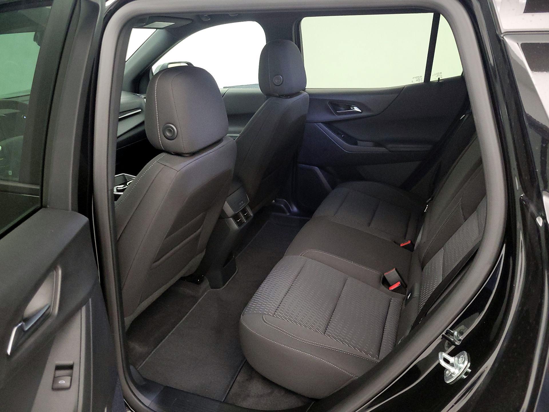 Thumbnail: 2026 Chevrolet Equinox - 18