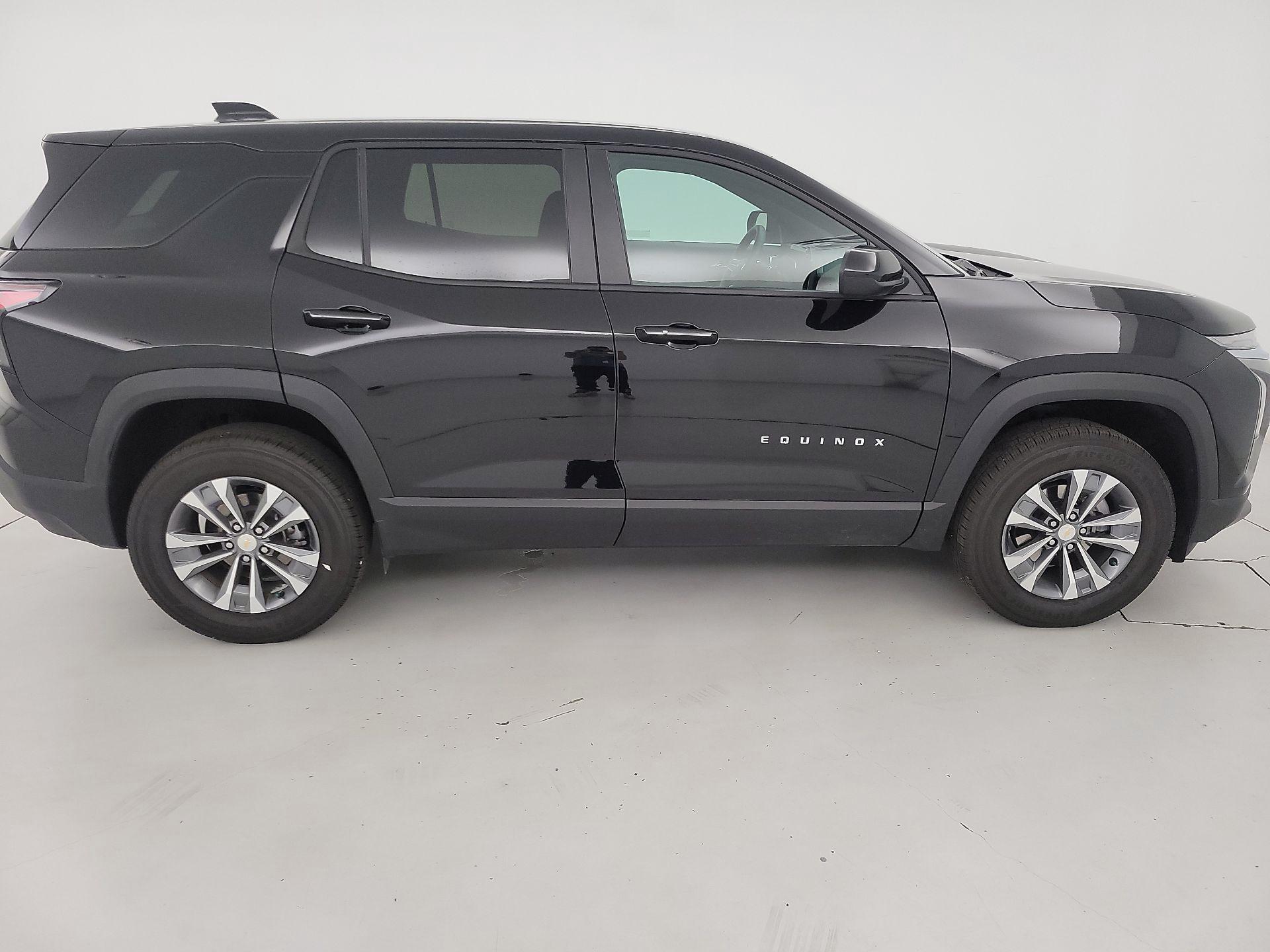 Thumbnail: 2026 Chevrolet Equinox - 4