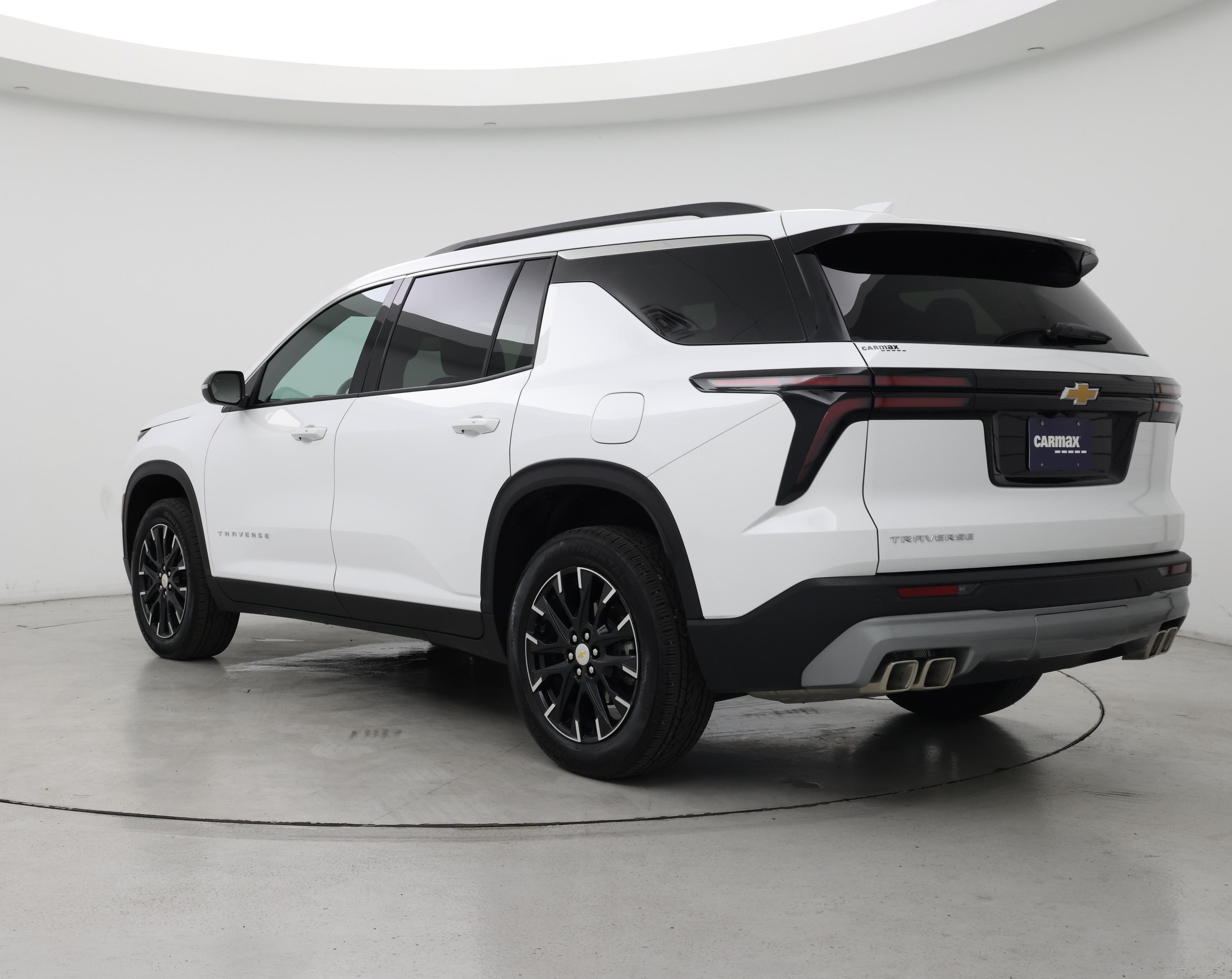 Thumbnail: 2026 Chevrolet Traverse - 2