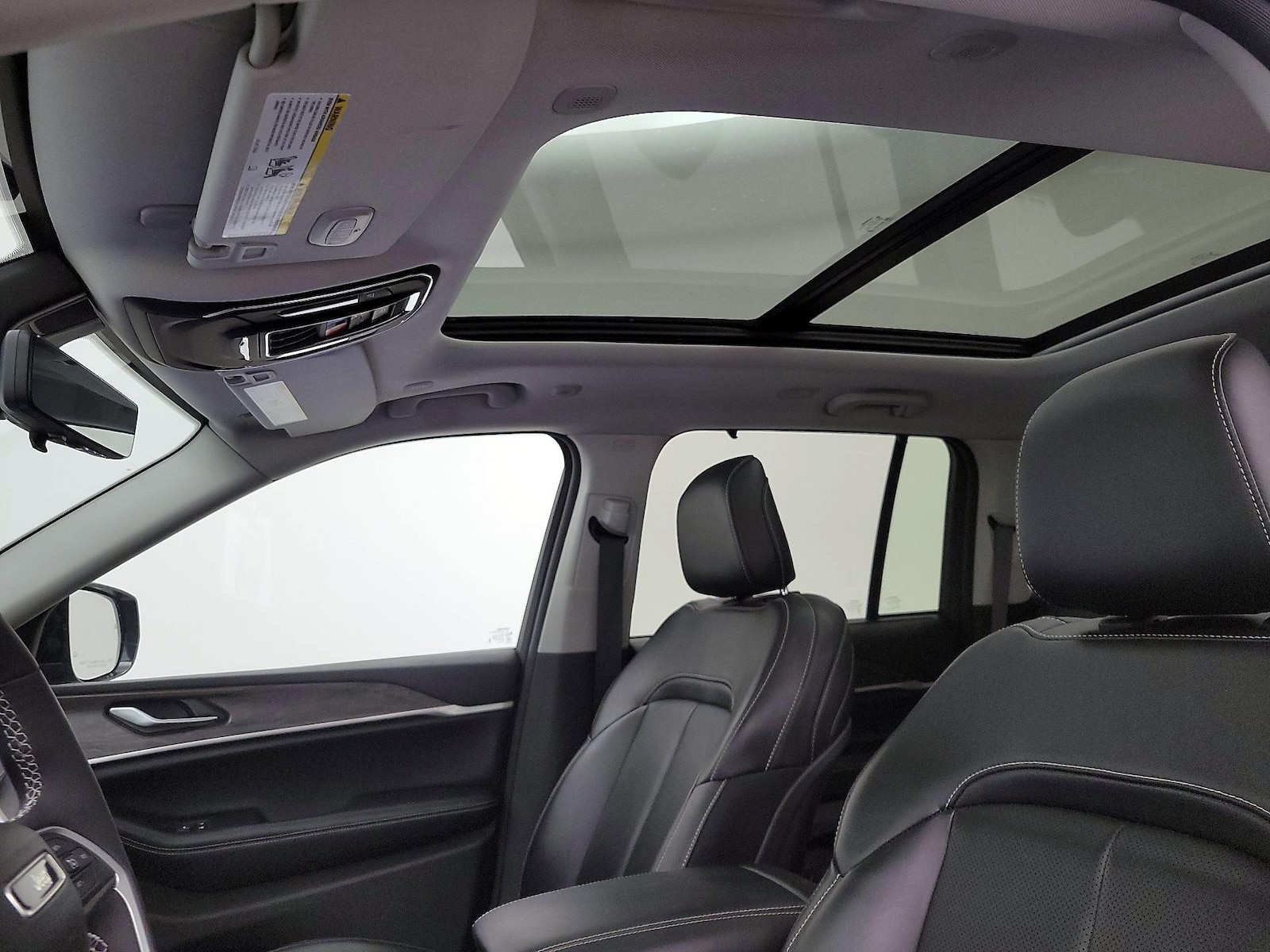 2023 Jeep Grand Cherokee 30th Anniversary 4xe - Photo 21