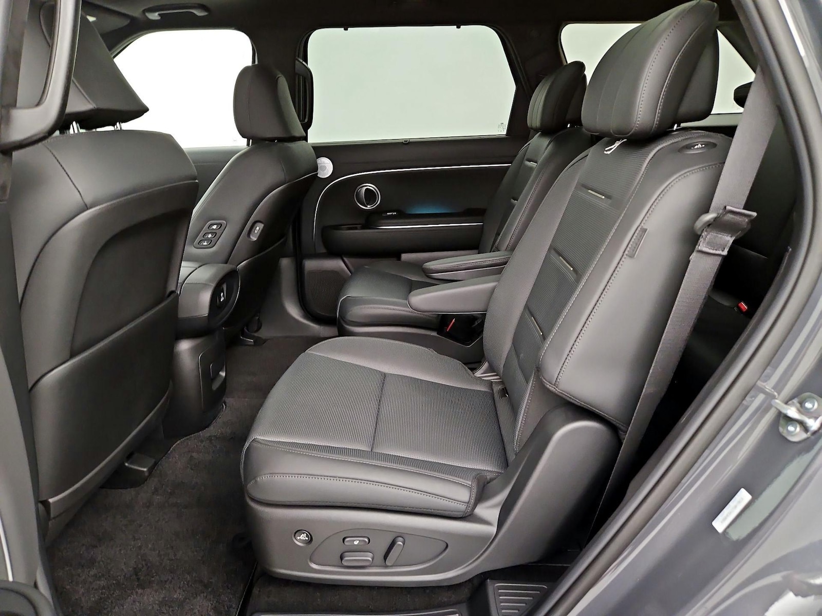 Rear Air Conditioning