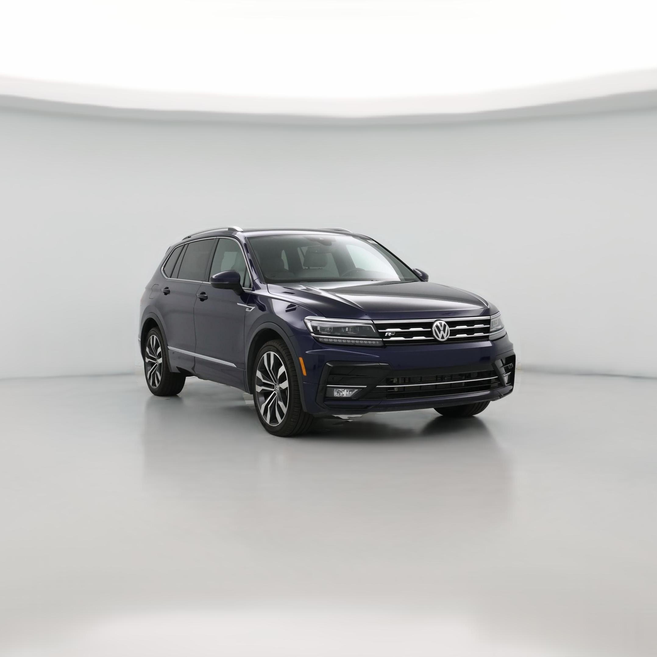 Thumbnail: 2021 Volkswagen Tiguan - 1