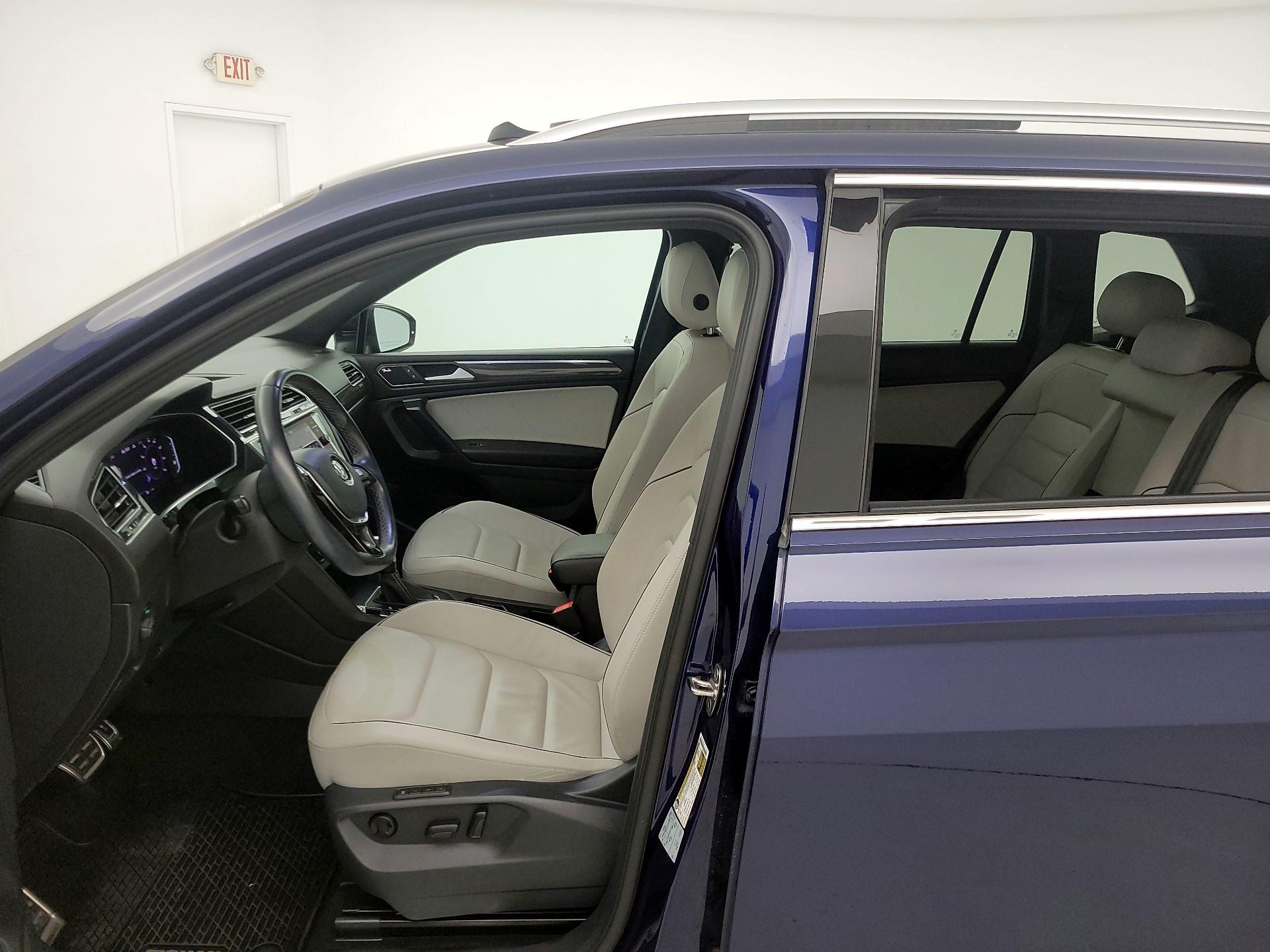 Thumbnail: 2021 Volkswagen Tiguan - 11