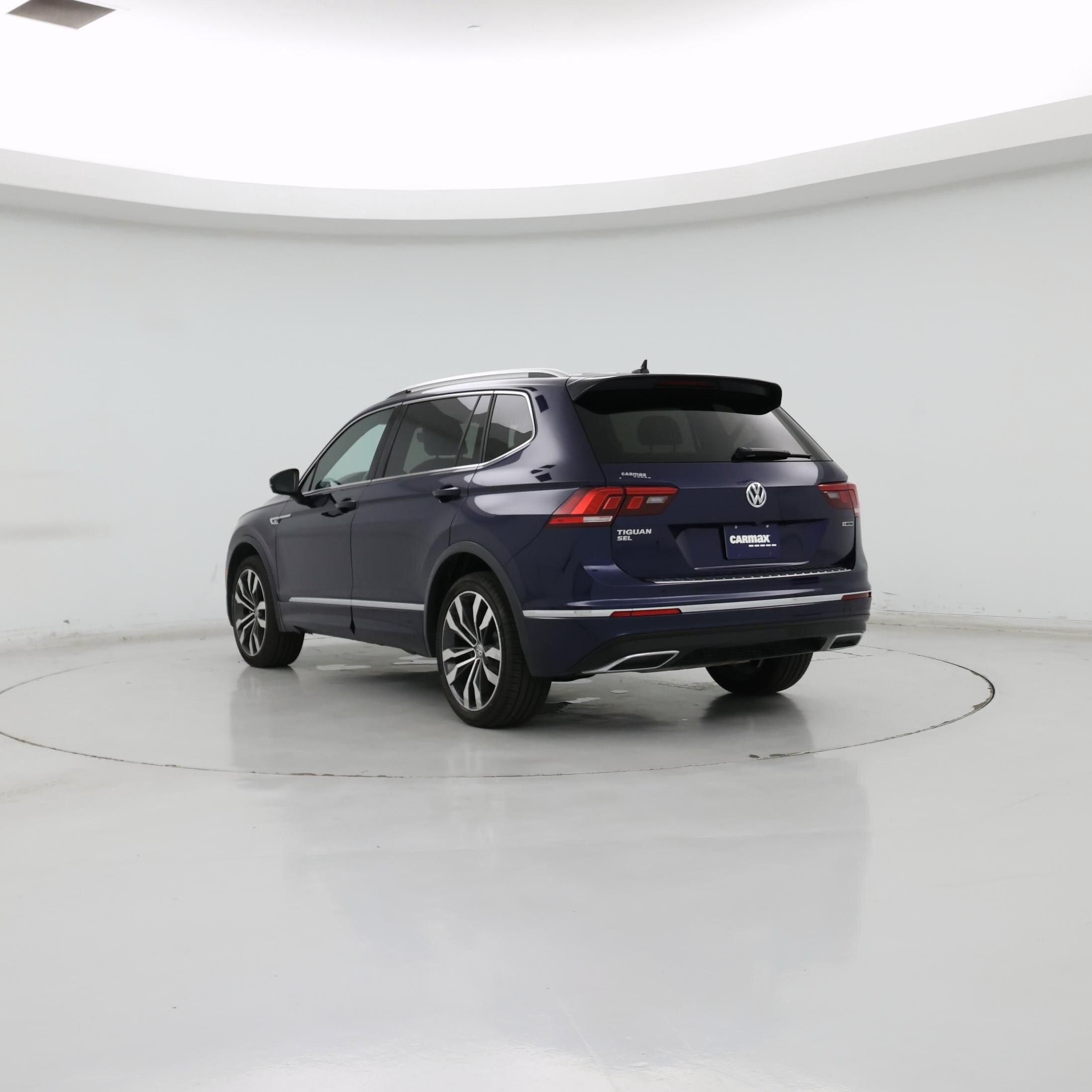 Thumbnail: 2021 Volkswagen Tiguan - 2