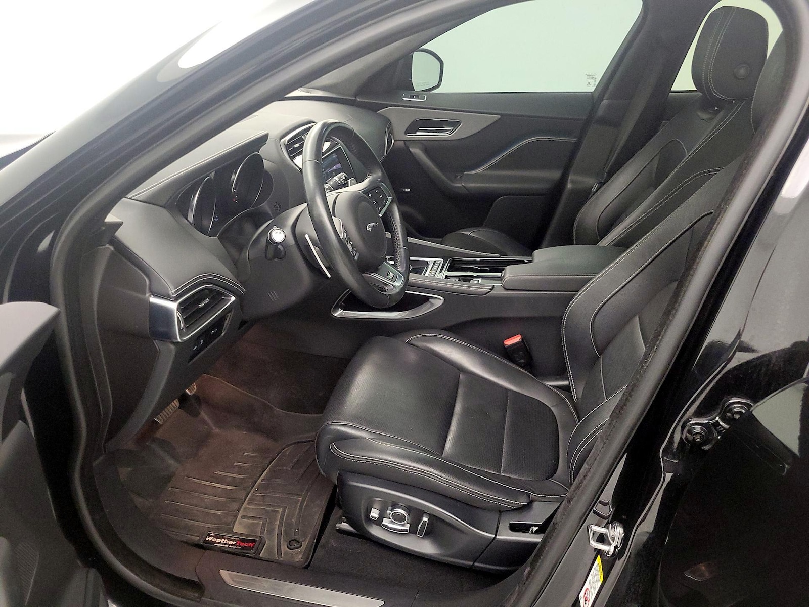 2019 Jaguar F-Pace S - Photo 12