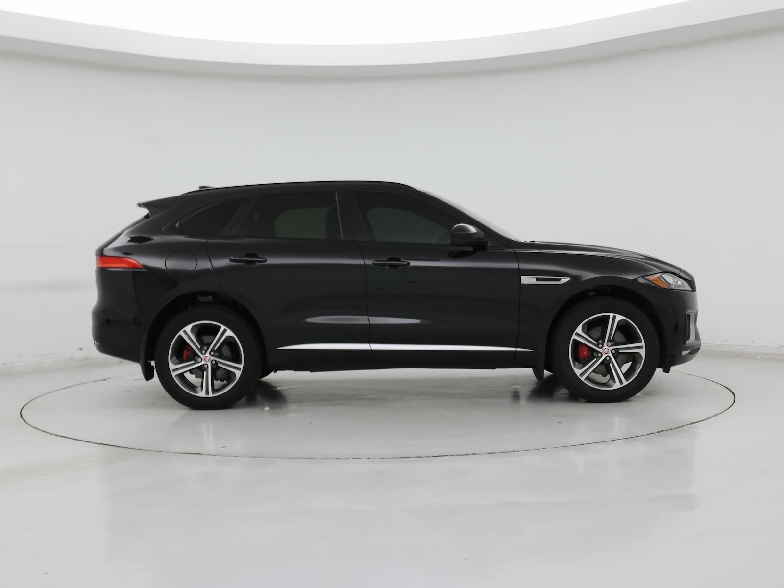 2019 Jaguar F-Pace S - Photo 8