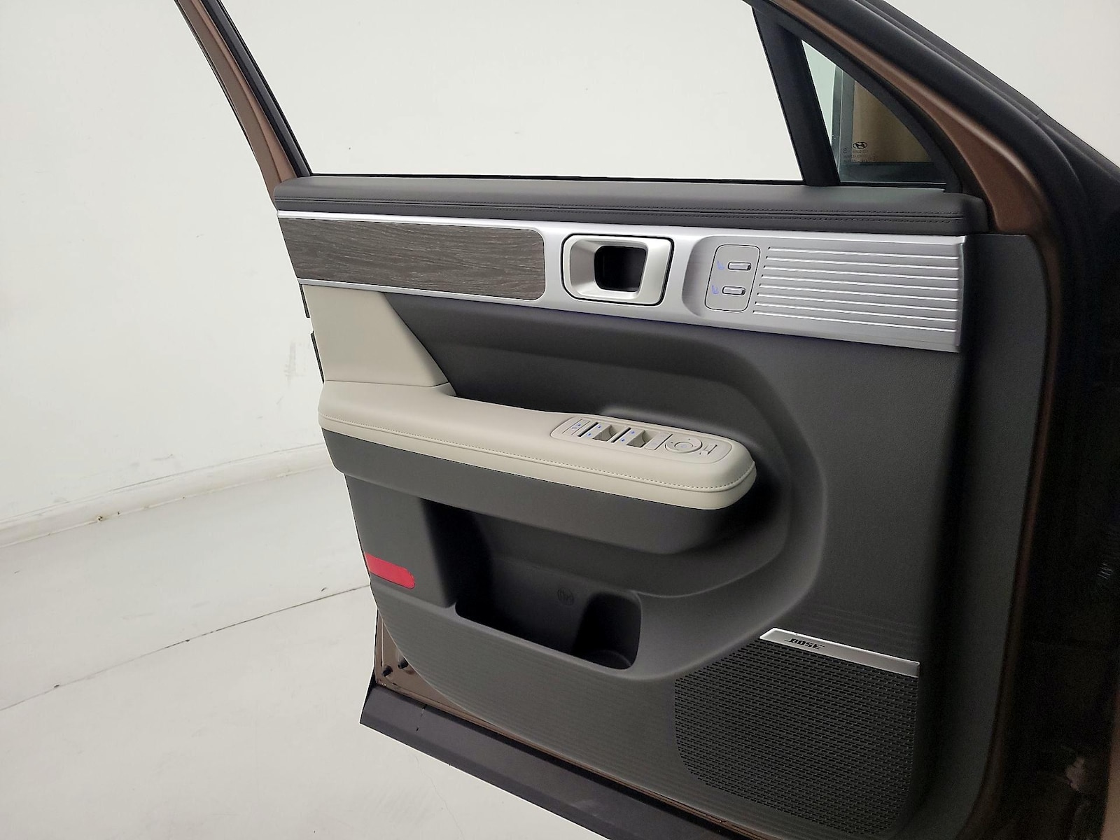 2024 Hyundai Santa Fe Limited - Photo 13