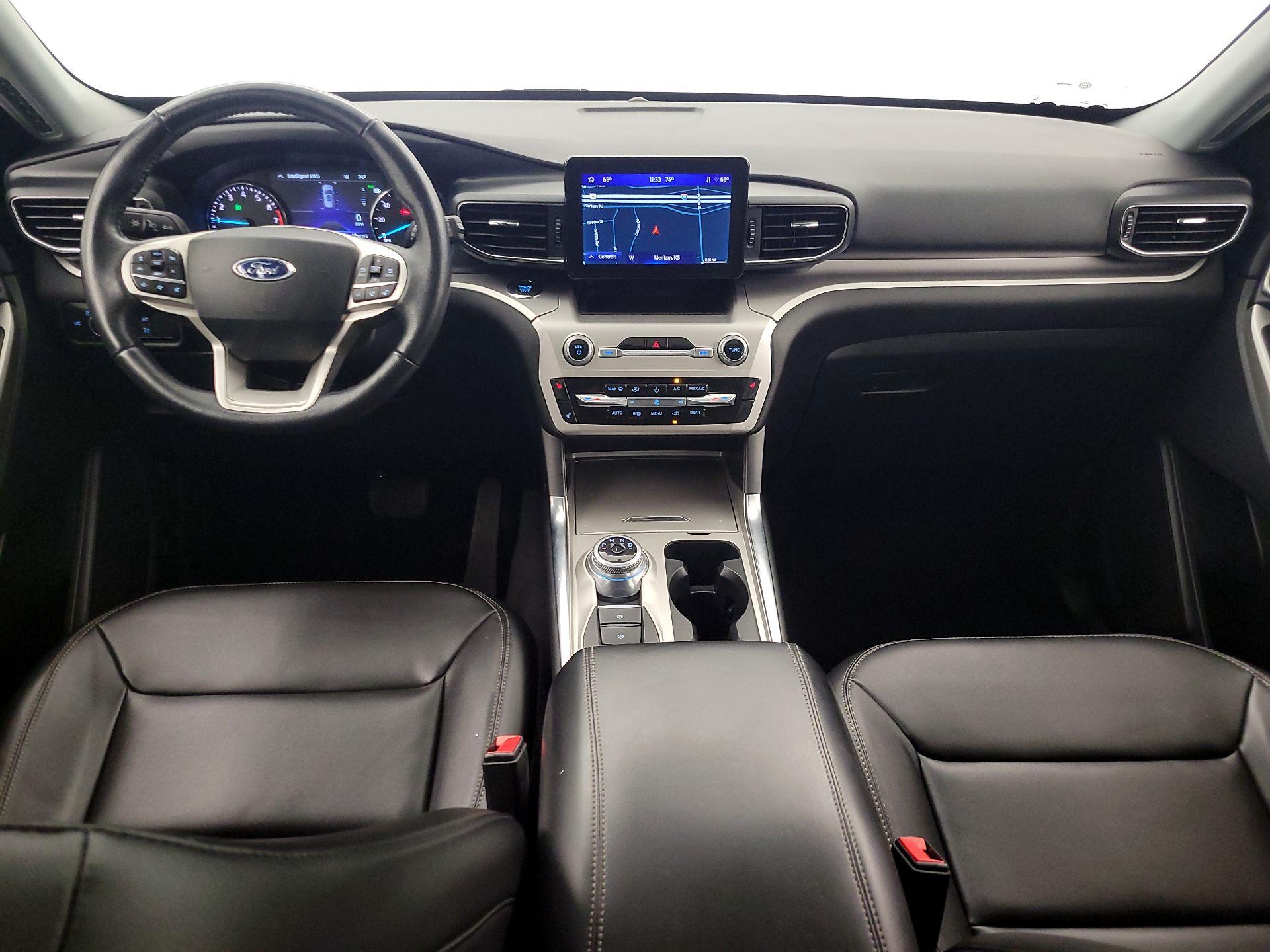 Thumbnail: 2022 Ford Explorer - 9