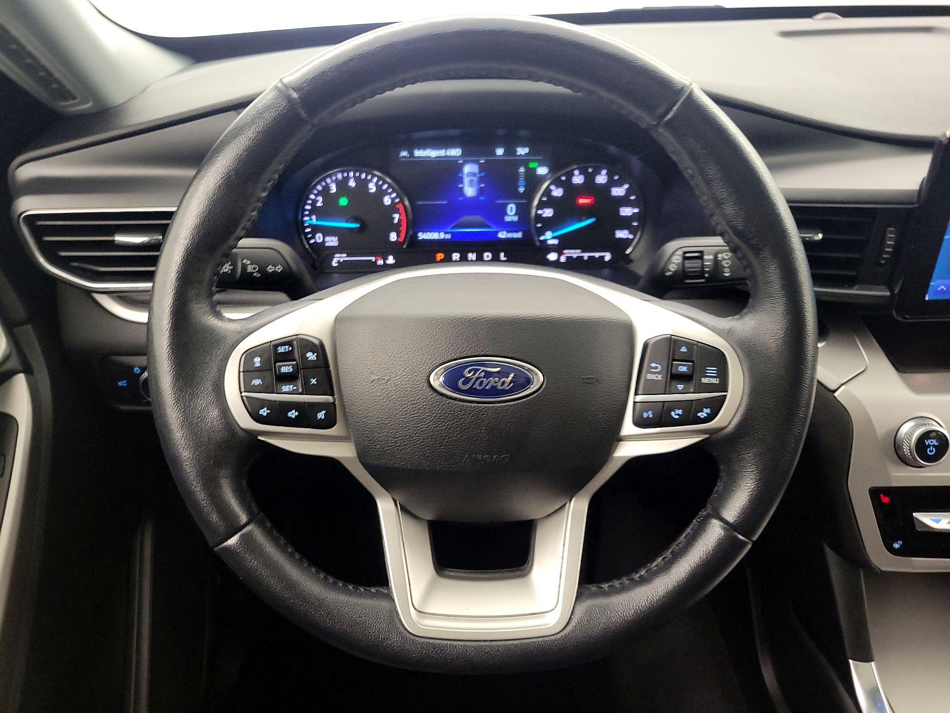 Thumbnail: 2022 Ford Explorer - 10