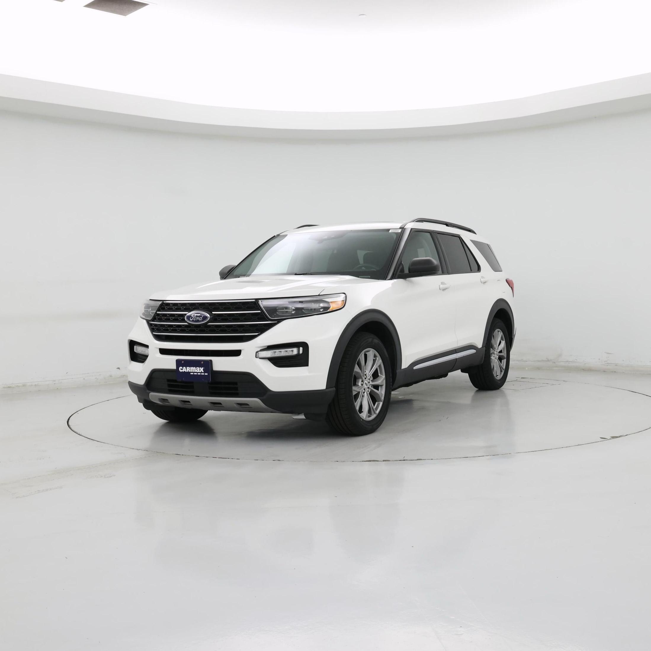 Thumbnail: 2022 Ford Explorer - 4