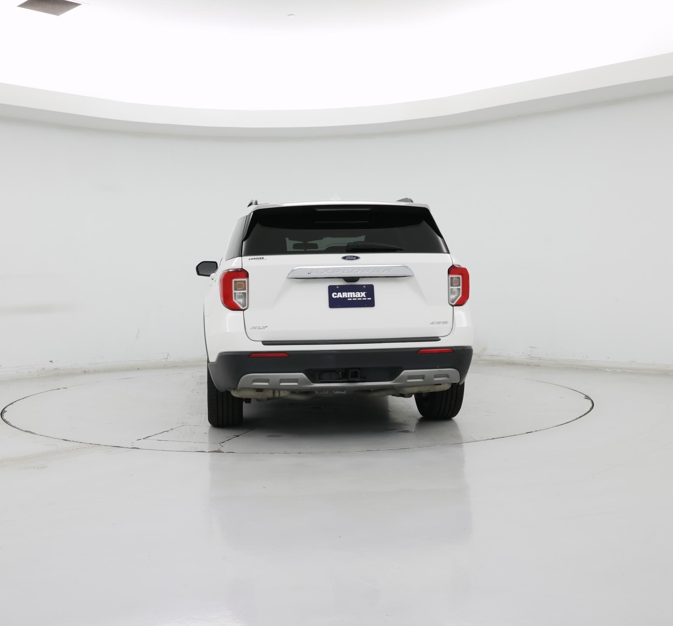Thumbnail: 2022 Ford Explorer - 6