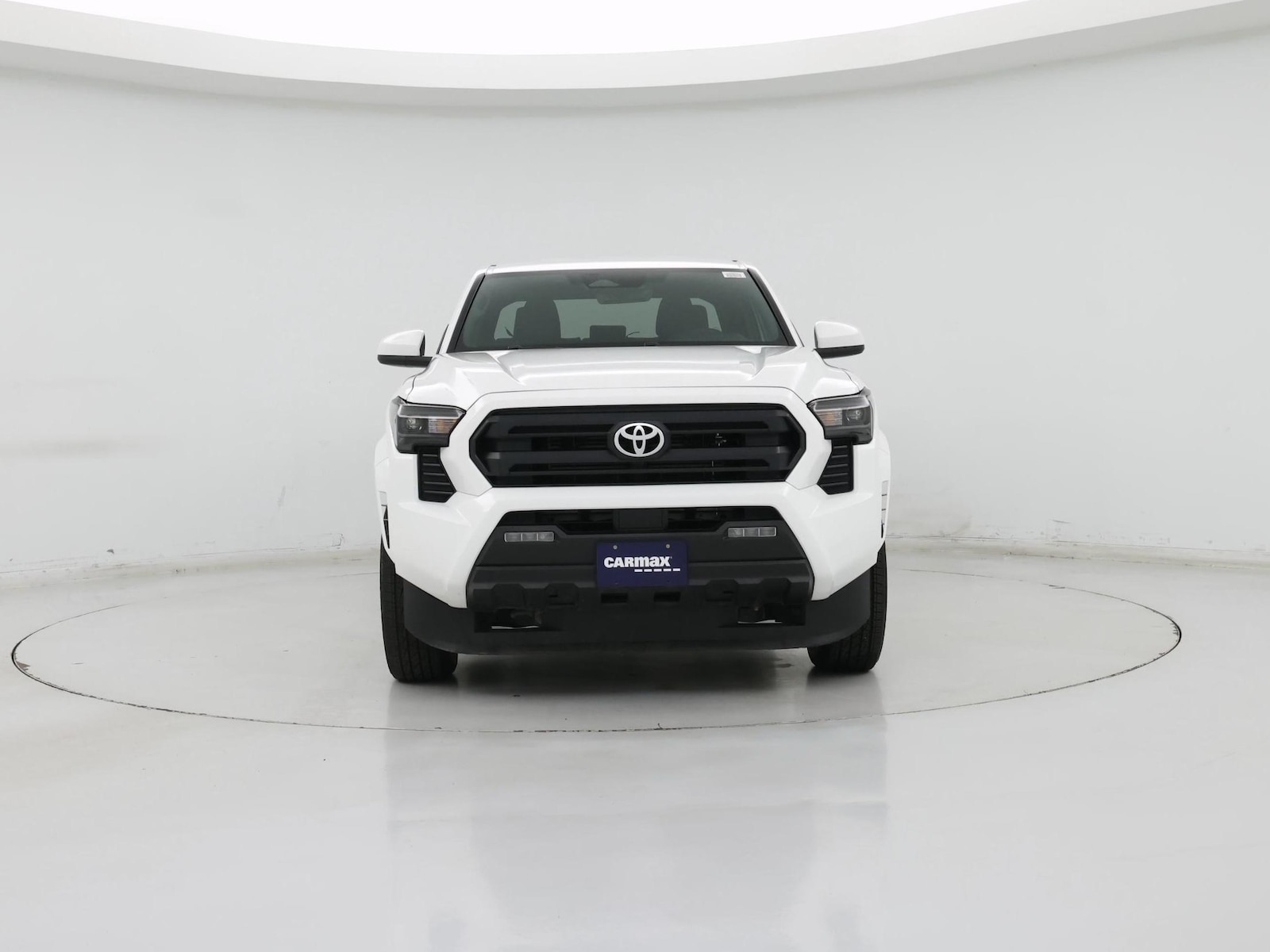 2025 Toyota Tacoma SR5 - Photo 6