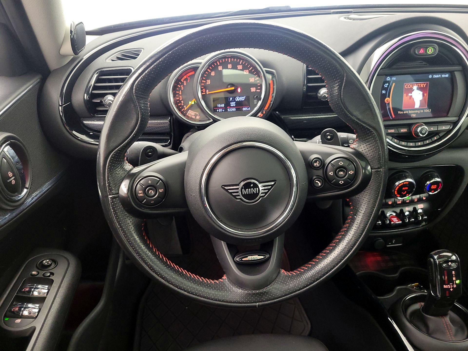 Thumbnail: 2020 MINI Cooper Clubman - 10