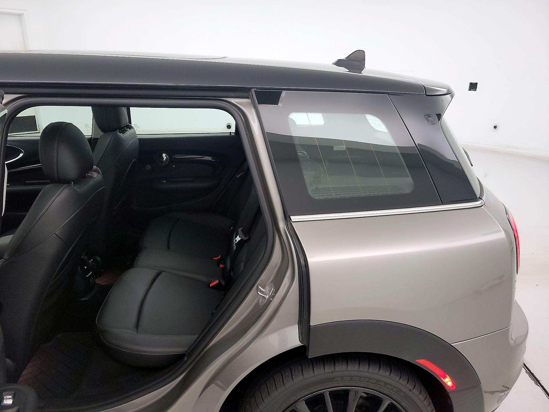 Thumbnail: 2020 MINI Cooper Clubman - 20