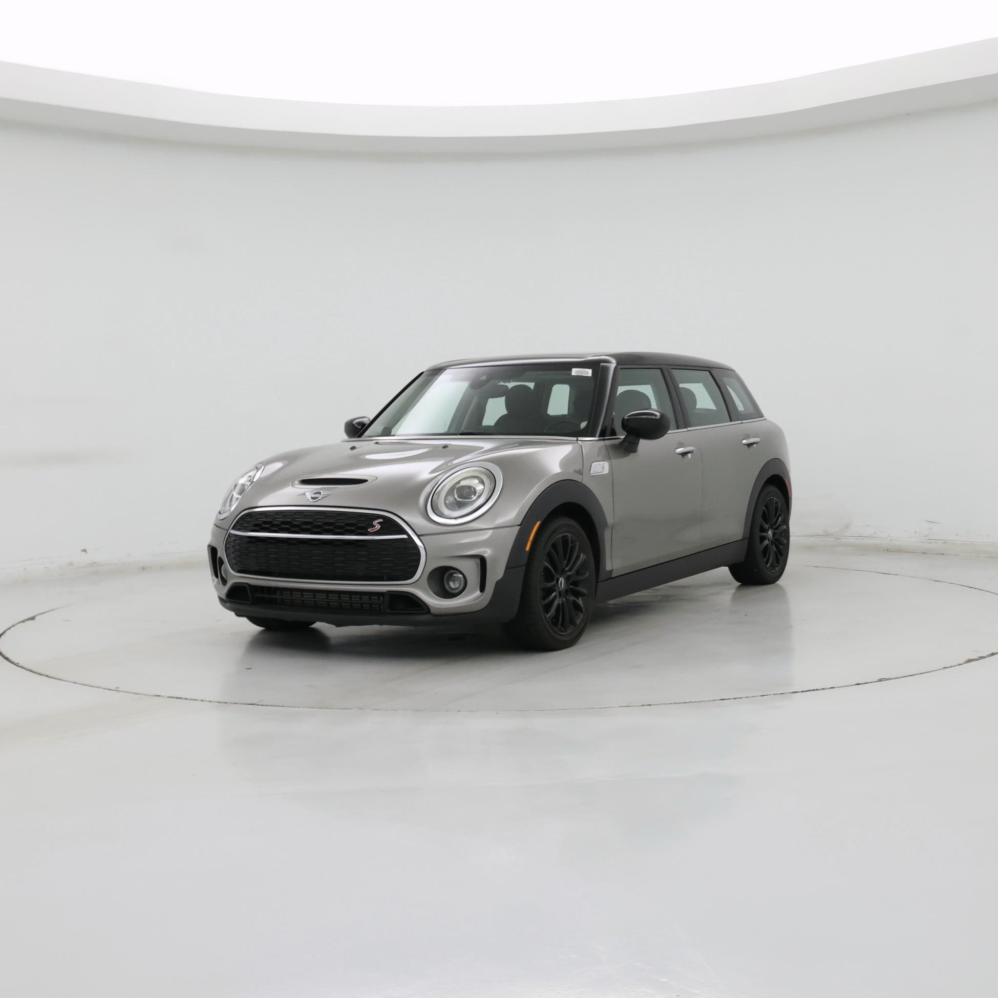 Thumbnail: 2020 MINI Cooper Clubman - 4