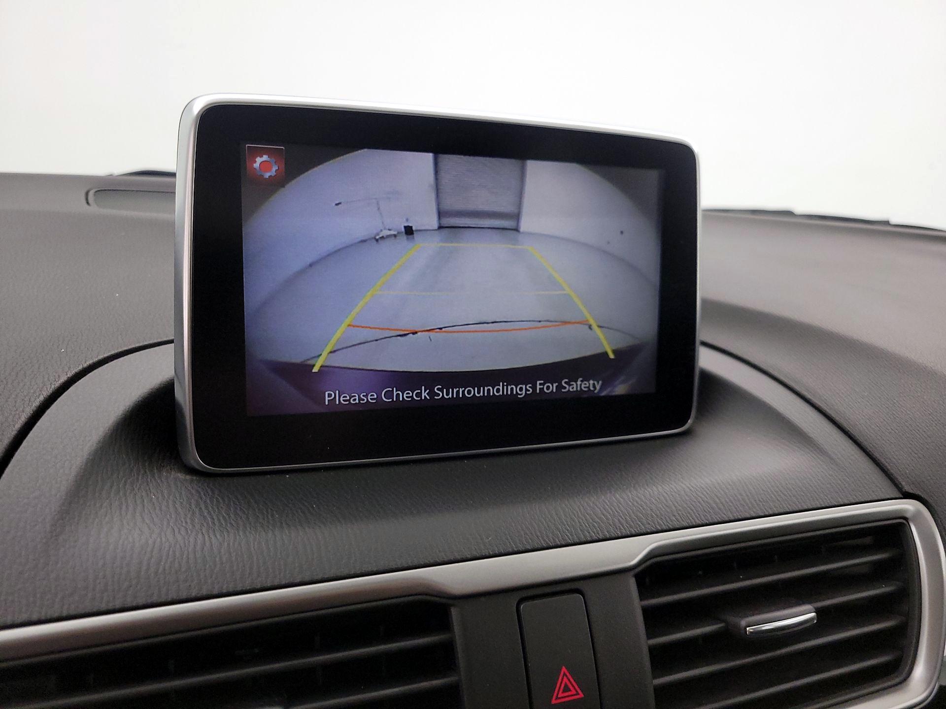 Thumbnail: 2016 Mazda Mazda3 - 15