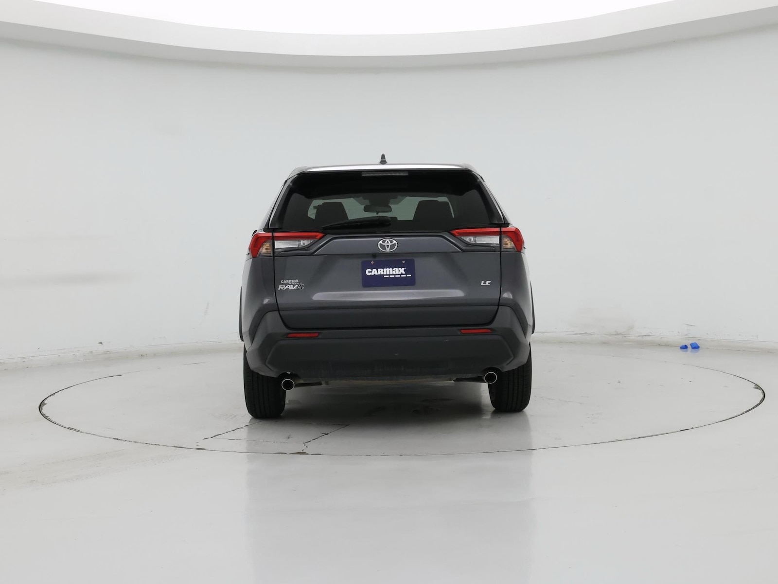 2025 Toyota RAV4 LE - Photo 7