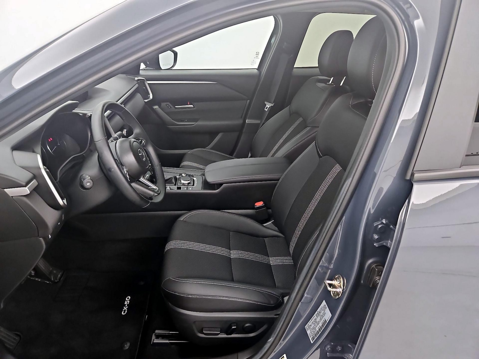 2025 Mazda CX-50 Preferred - Photo 12