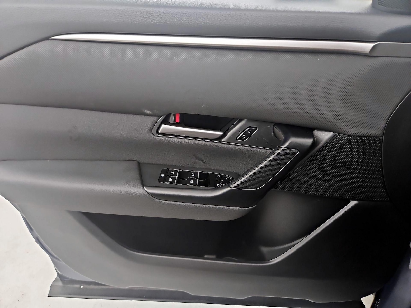 2025 Mazda CX-50 Preferred - Photo 13