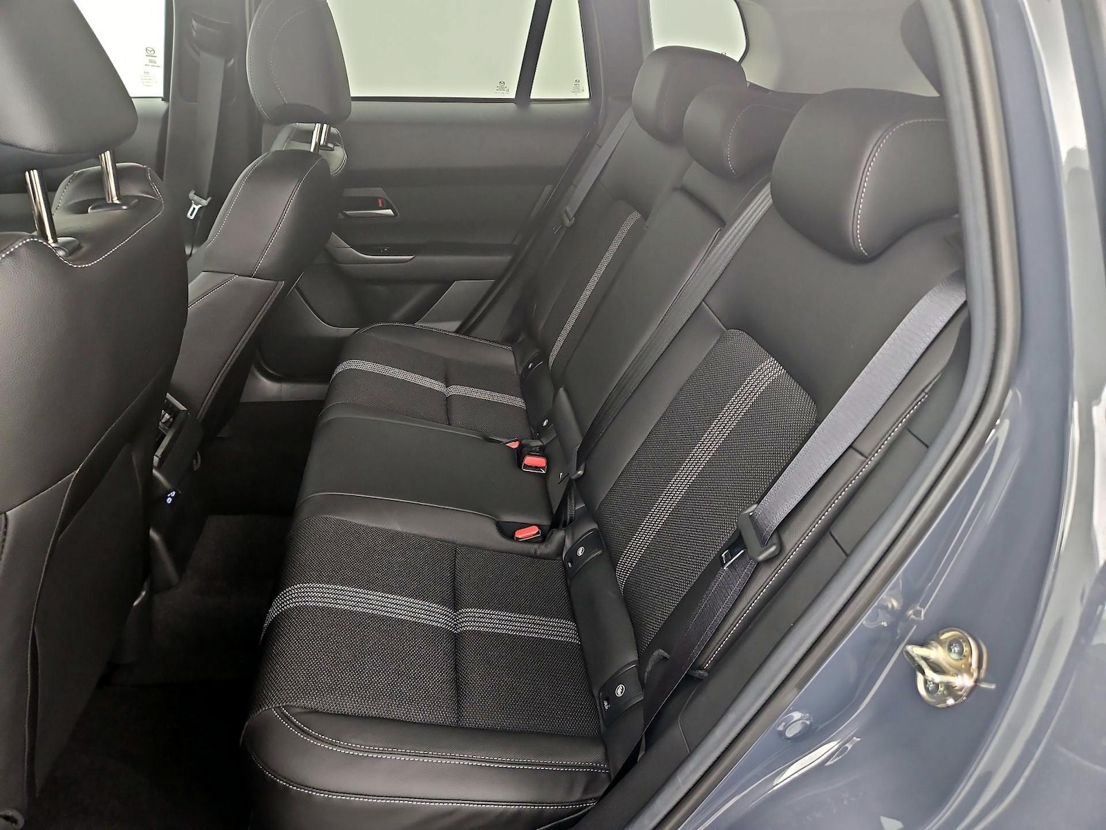 2025 Mazda CX-50 Preferred - Photo 19