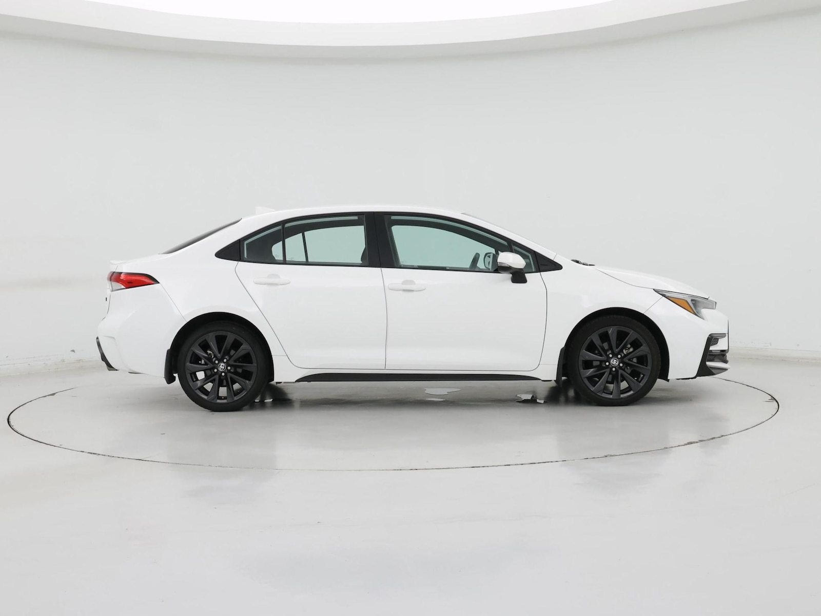 2023 Toyota Corolla SE - Photo 8