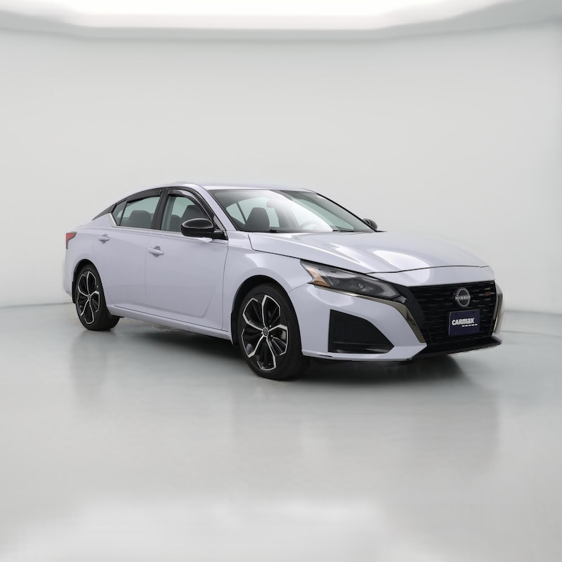 2024 Nissan Altima SR