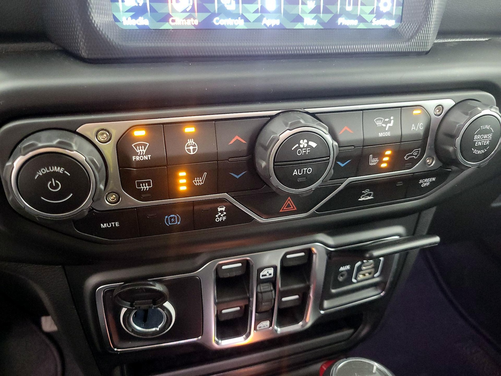 2023 Jeep Wrangler 4xe Sahara 4XE - Photo 18